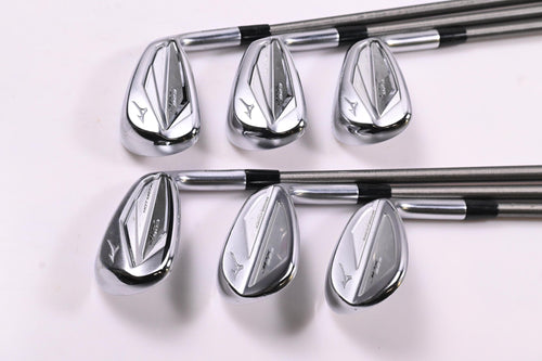 Mizuno JPX 923 Hot Metal Irons / 7-PW+GW+SW / Regular Flex SteelFiber i95 Shafts