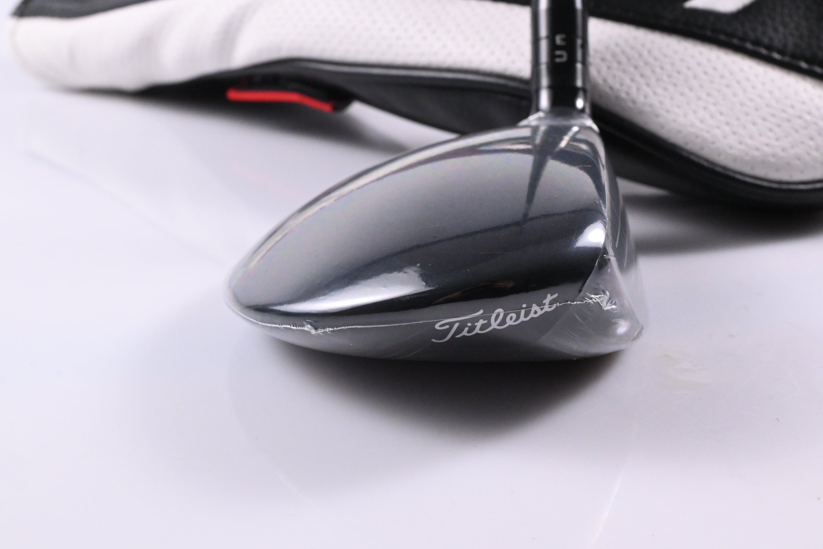 Titleist GT2 #3 Wood / 15 Degree / Stiff Flex HZRDUS Black 70 Shaft