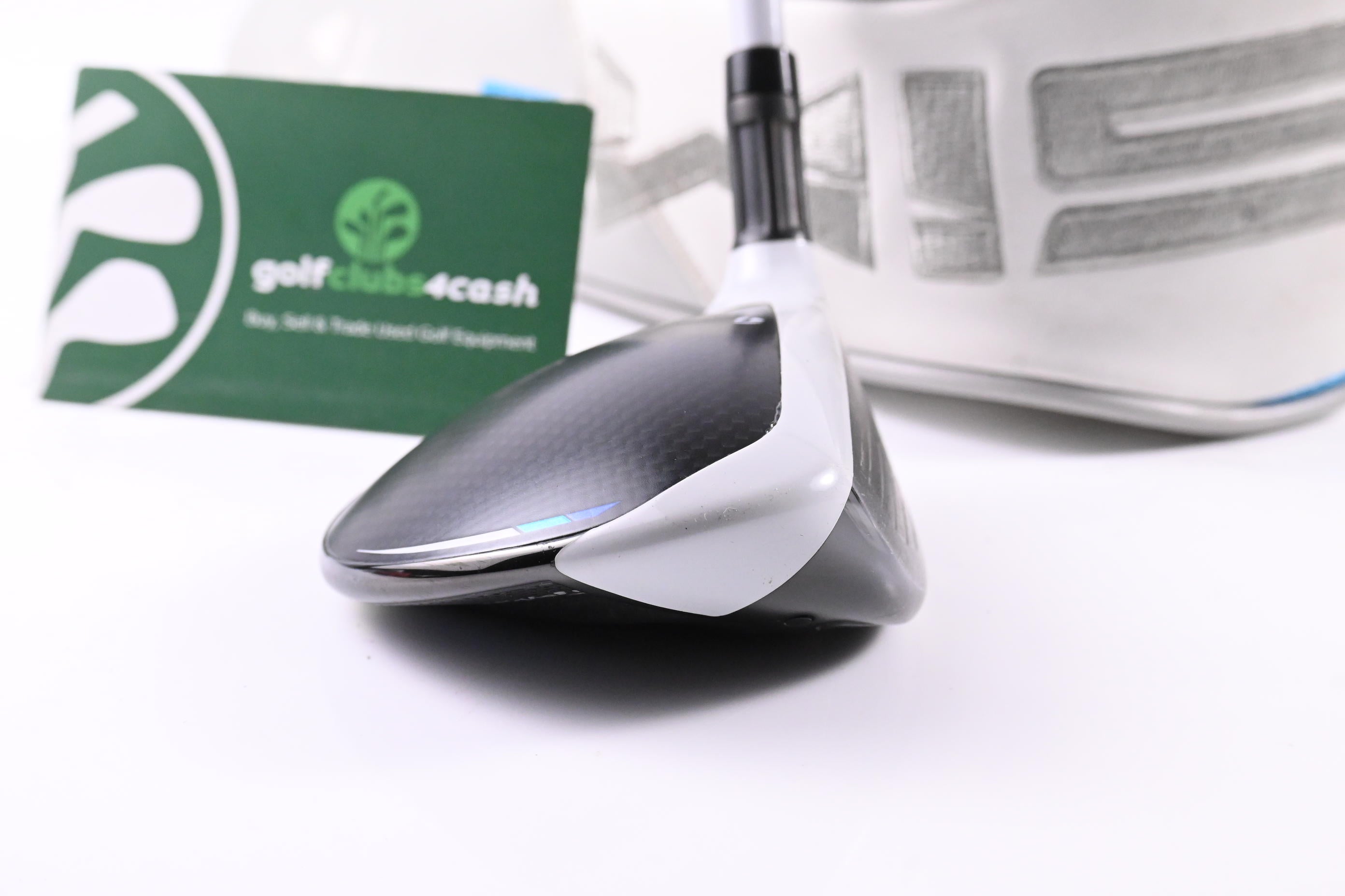 Ladies Taylormade SIM2 Max #5 Wood / 18 Degree / Ladies Flex Aldila NV Shaft