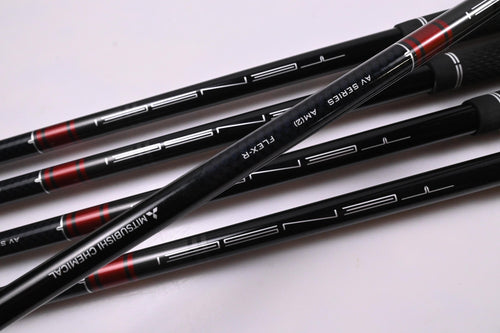 Titleist T400 2020 Irons / 6-PW / Regular Flex Tensei AV Red AM(2) Shafts