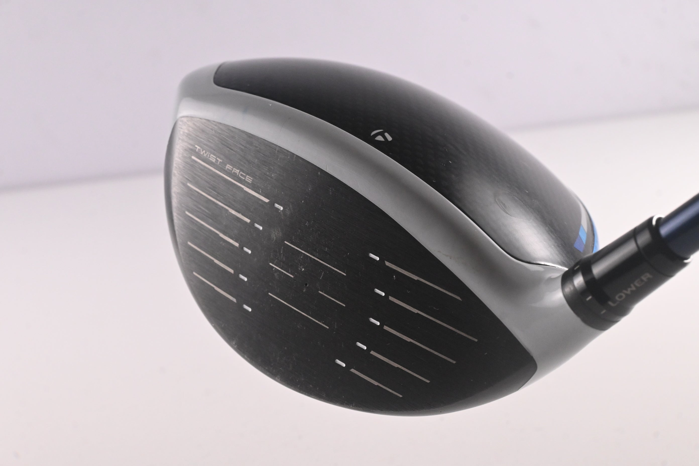 Taylormade SIM2 Max Driver / 10.5 Degree / Regular Flex Ventus Blue 5 Shaft