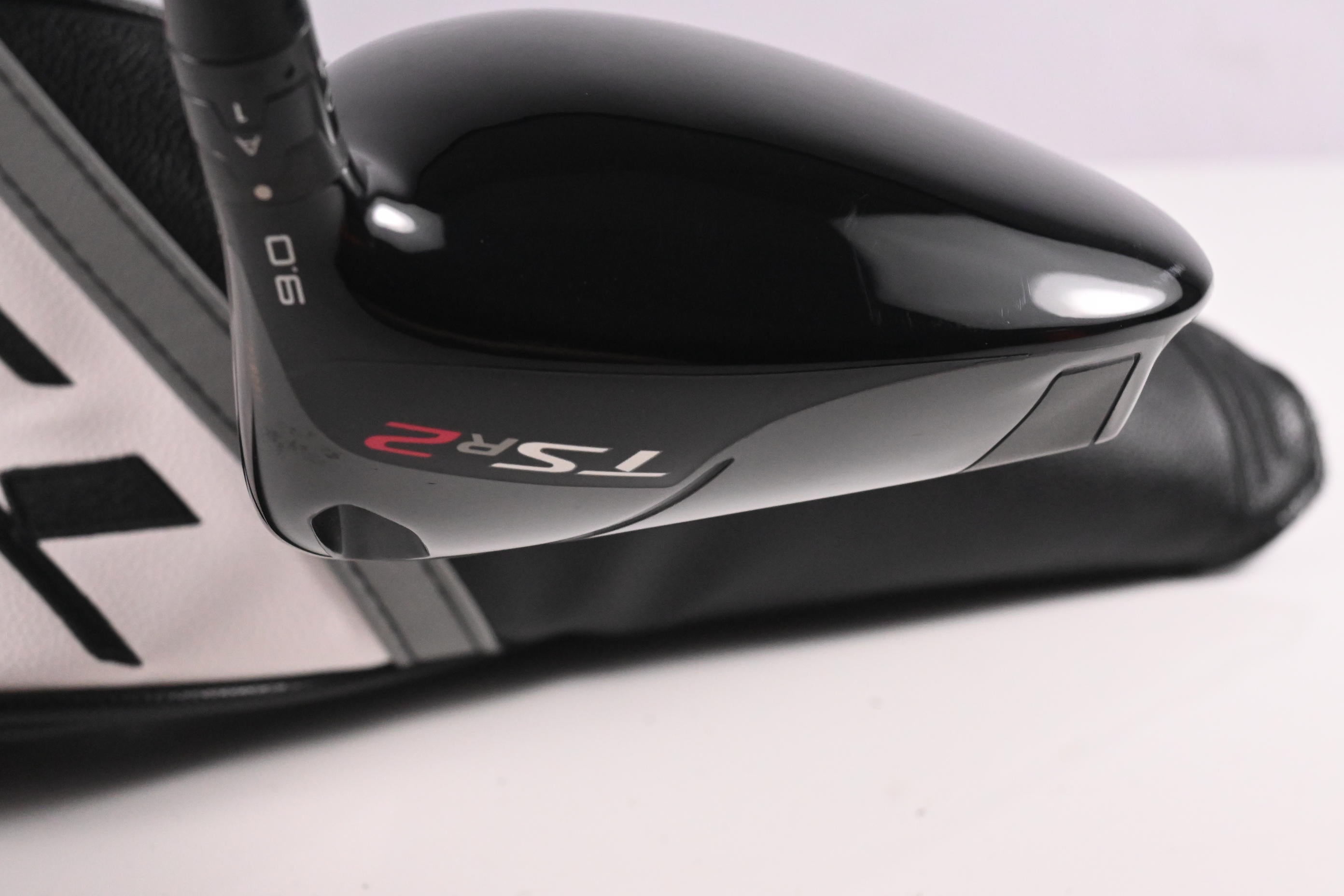 Titleist TSR2 Driver / 9 Degree / X-Flex VA Composite Drago 65 Shaft