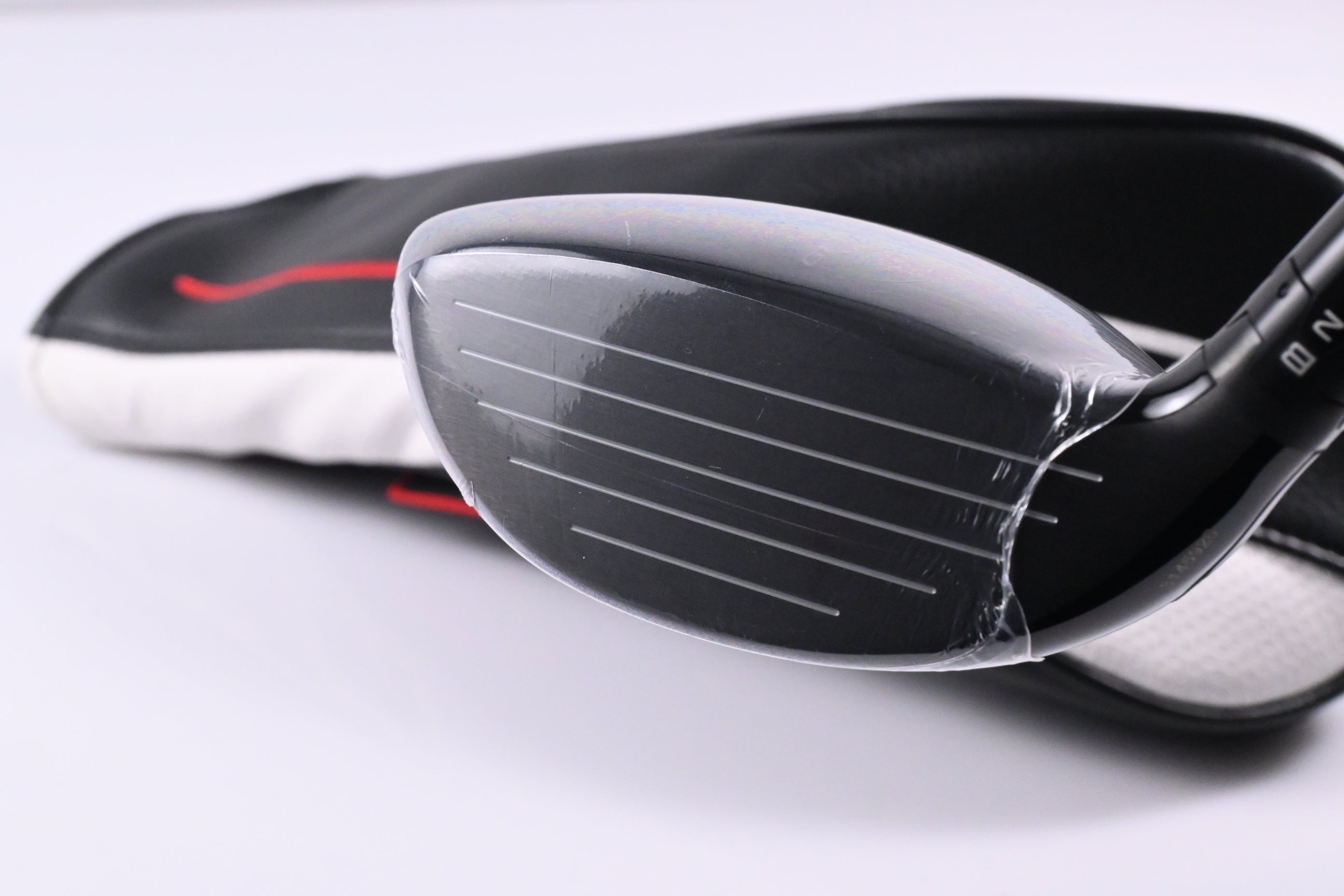 Titleist GT2 #3 Wood / 15 Degree / Stiff Flex HZRDUS Black 70 Shaft