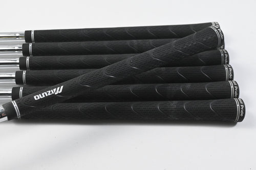 Cobra S3 Pro Irons / 4-PW / Stiff Flex Dynamic Gold S300 Shafts