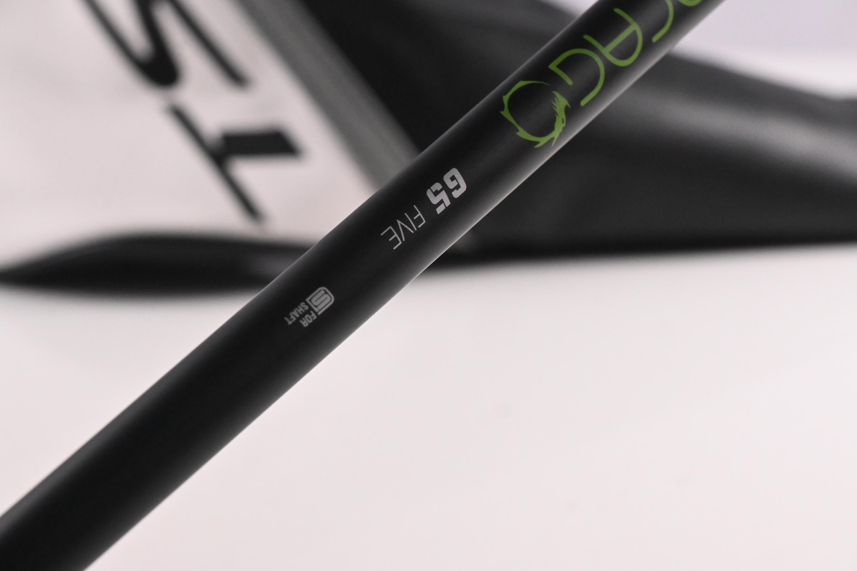 Titleist TSR2 Driver / 9 Degree / X-Flex VA Composite Drago 65 Shaft