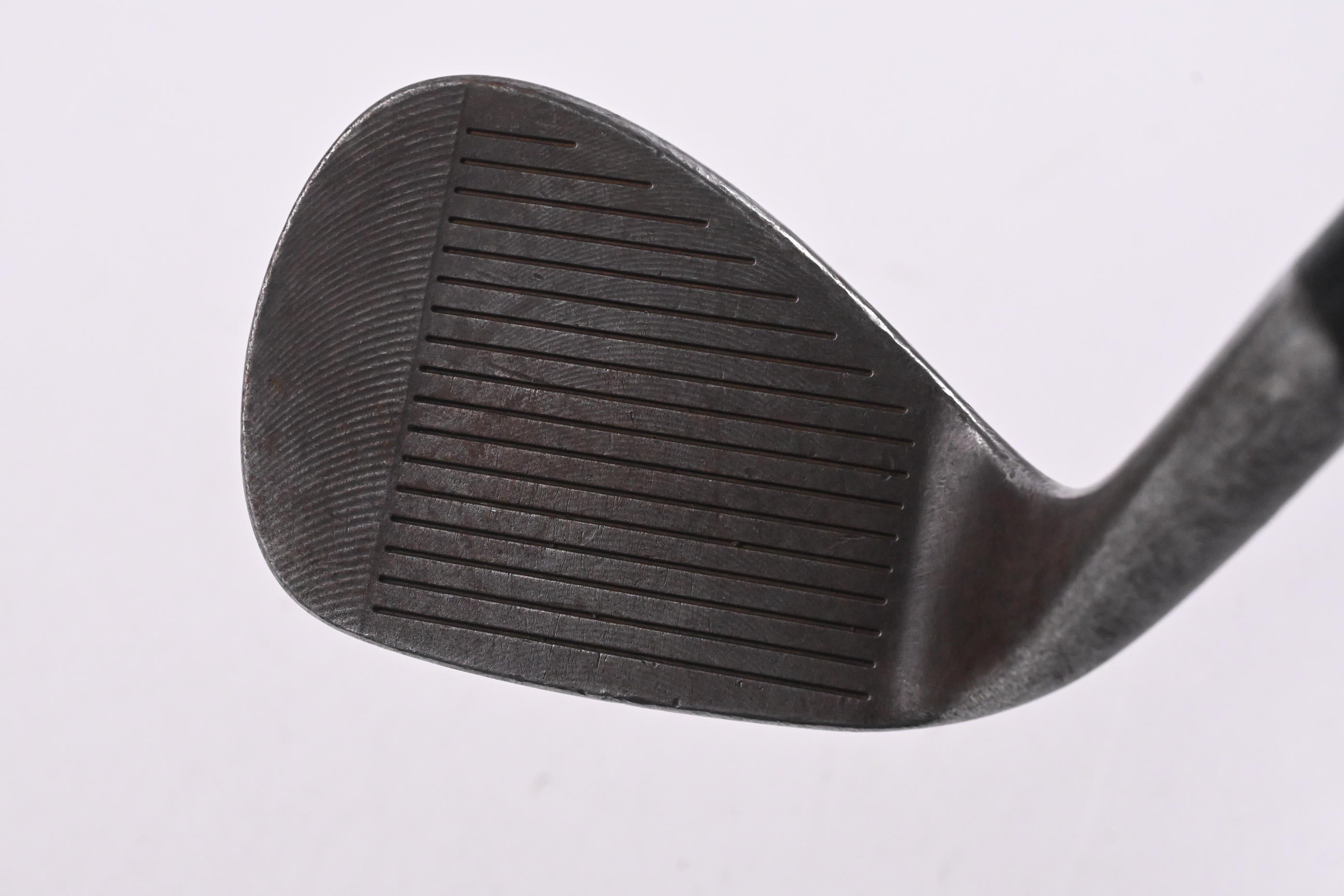 Cleveland RTX-4 Raw Sand Wedge / 54 Degree / Stiff Flex Dynamic Gold S400 Shaft