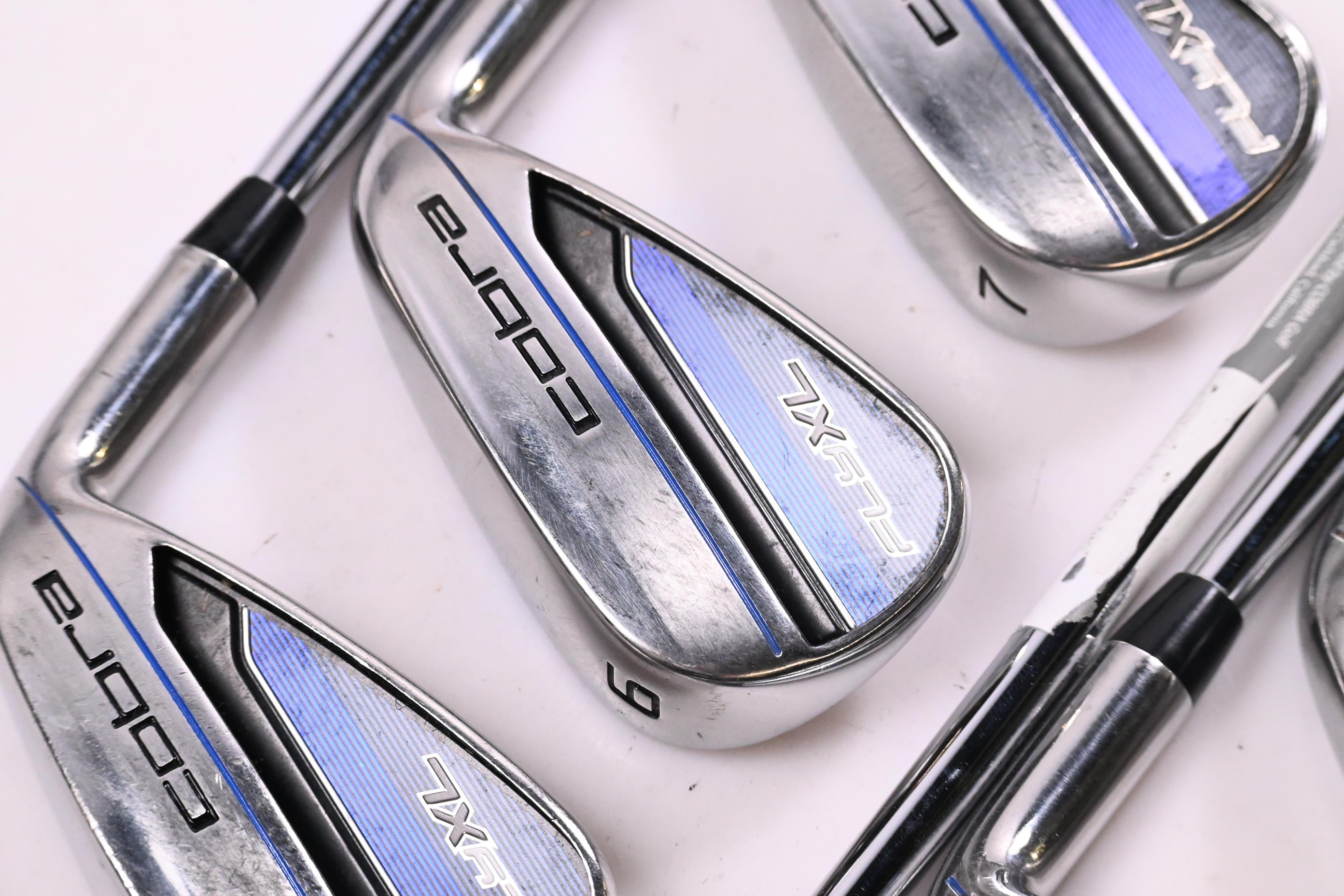 Cobra Fly XL Irons / 5-PW+SW / Regular Flex Cobra Steel Shafts