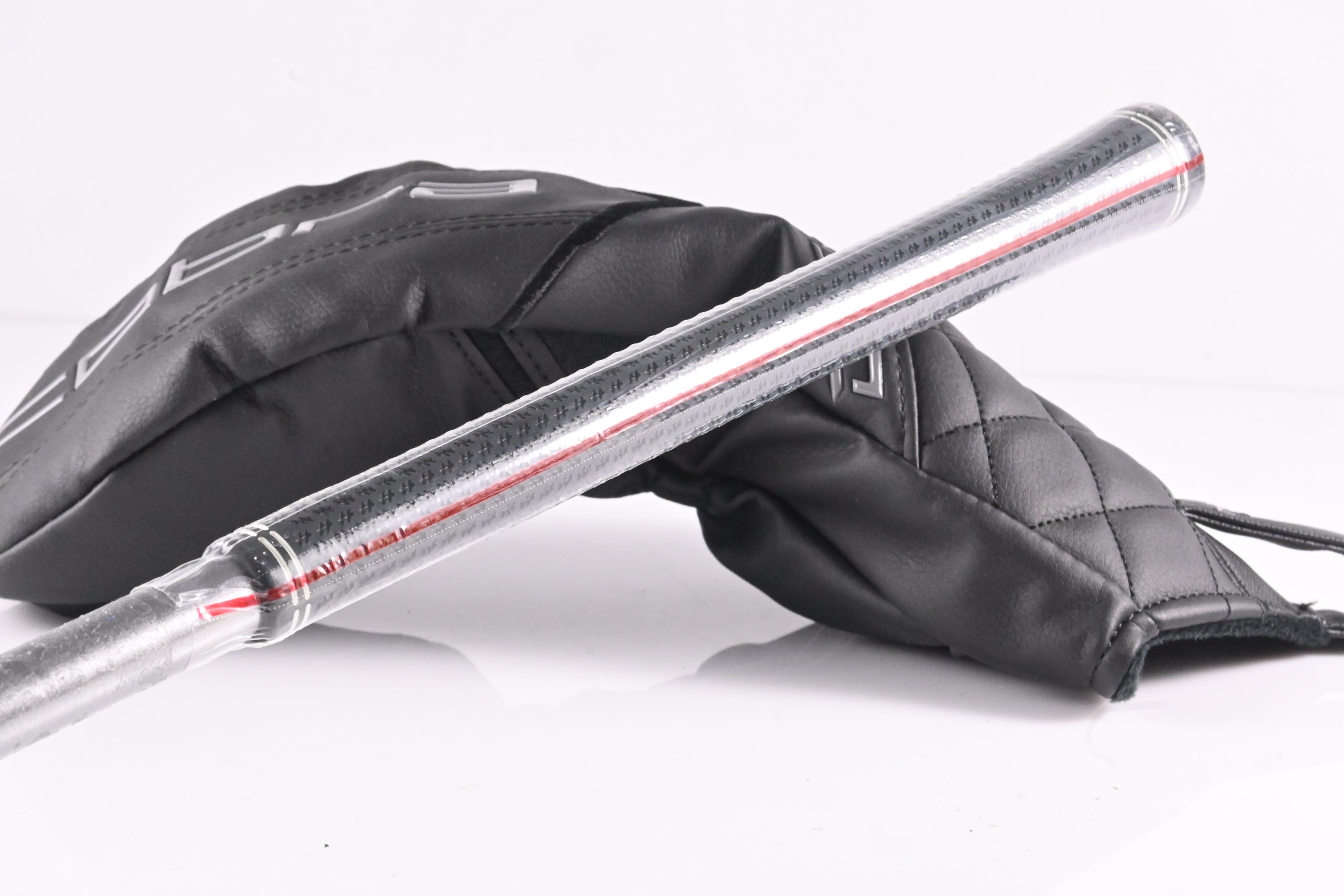 Left Hand Cobra DS-Adapt MAX-D Driver / 10.5 Degree / X-Flex Fujikura Pro 60