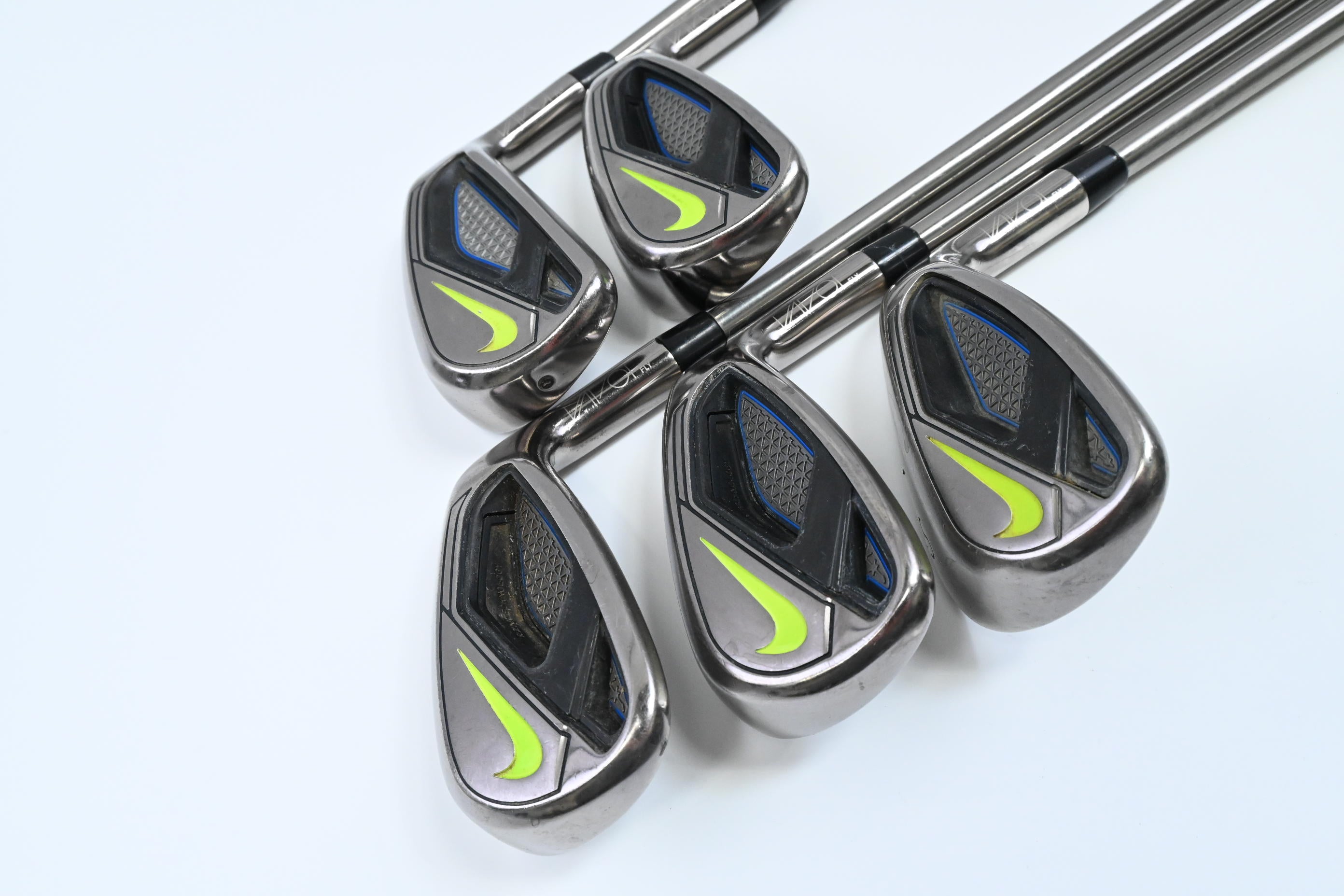 Ladies Nike Vapor Fly Irons / 7-PW+SW / Ladies Flex UST Recoil 450 Shafts