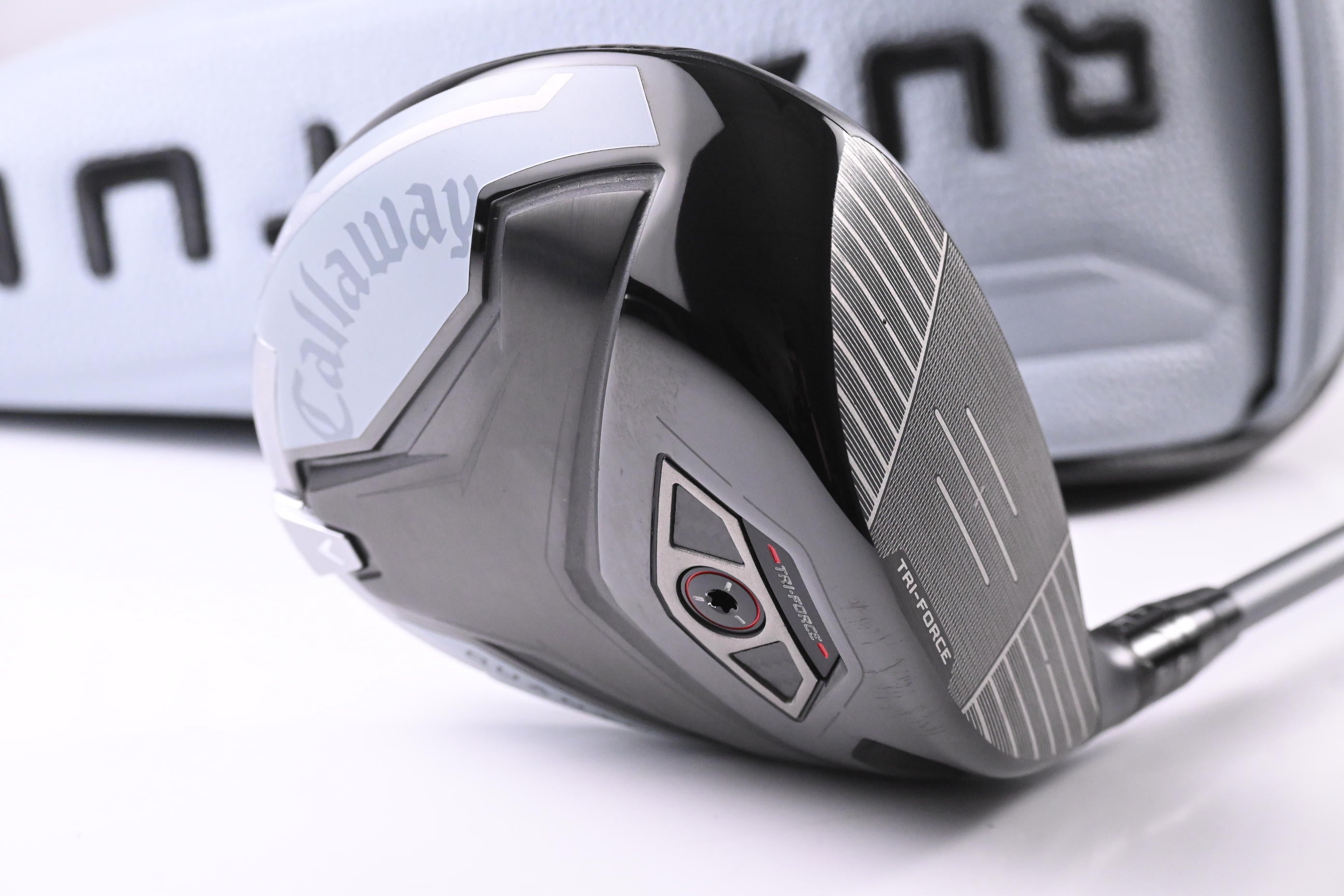 Callaway Quantum Max Driver / 9 Degree / X-Flex Denali Frost Silver 60 Shaft