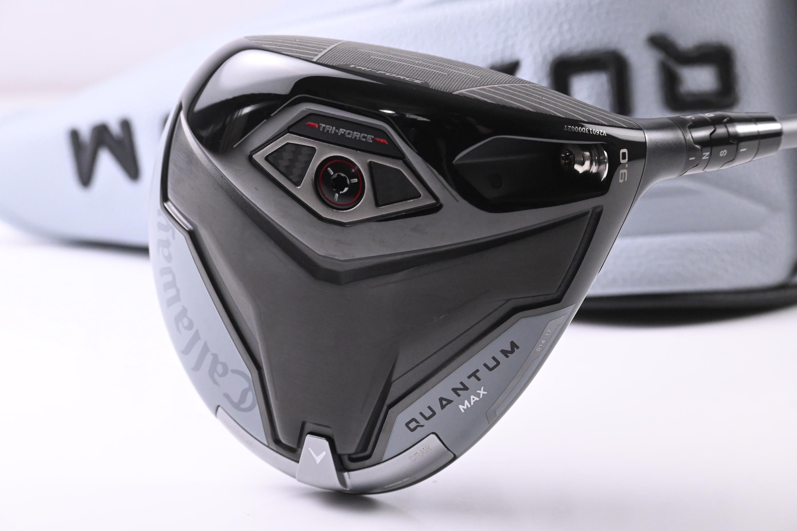Callaway Quantum Max Driver / 9 Degree / X-Flex Denali Frost Silver 60 Shaft