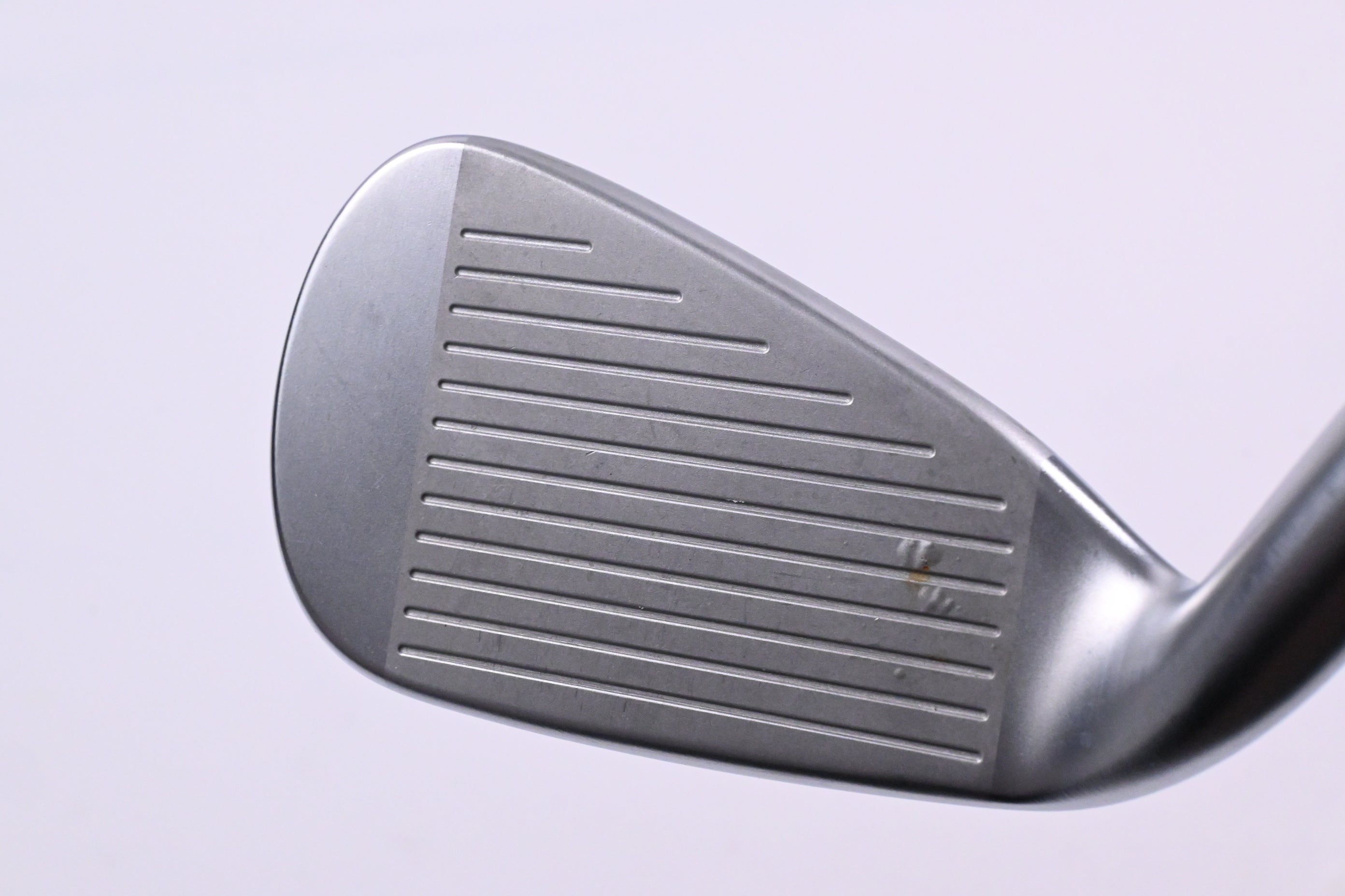 Mizuno JPX 923 Hot Metal #6 Iron / Stiff Flex Project X LZ 120 Shaft