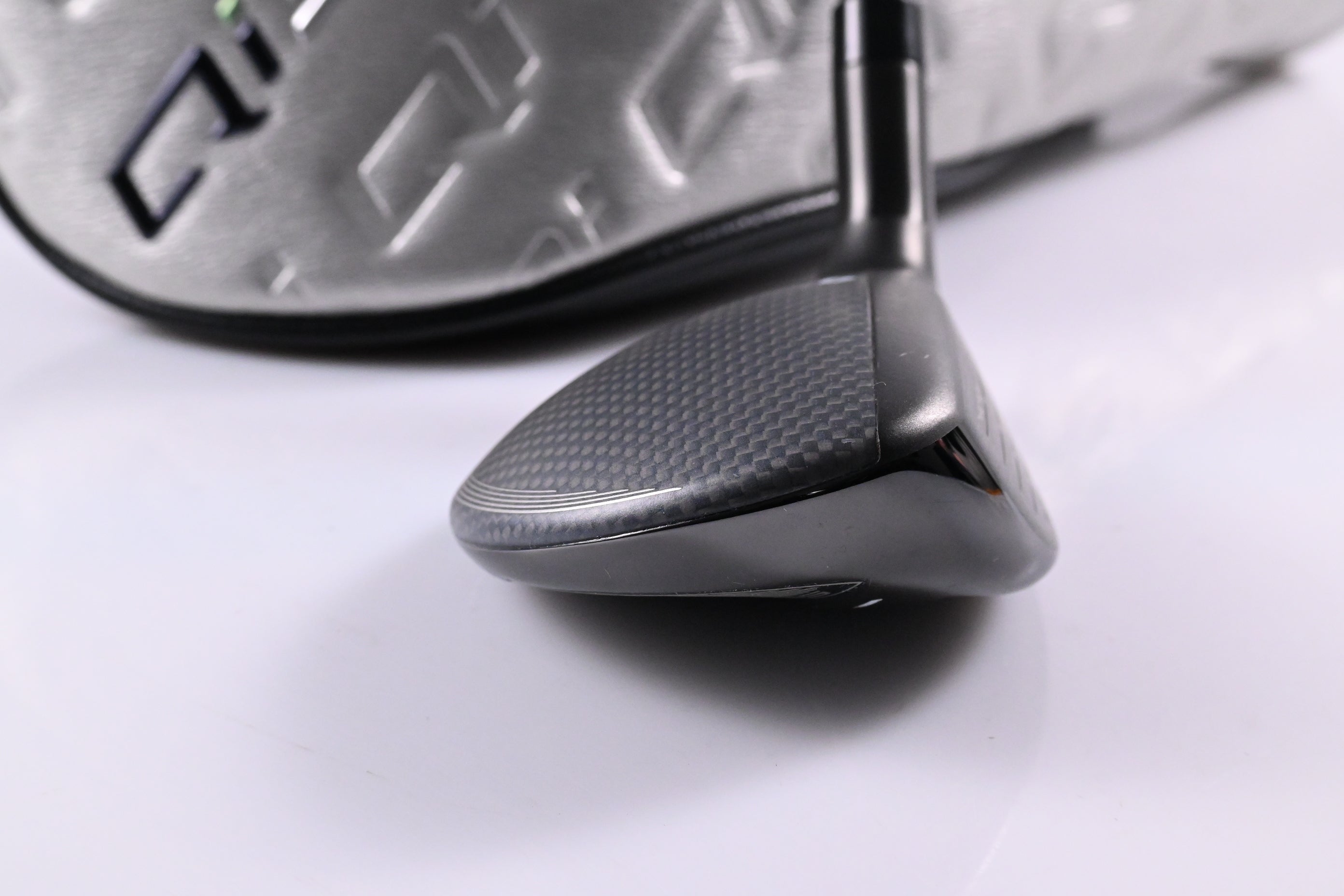 Taylormade Qi35 Max Lite #5 Hybrid / 27 Degree / Senior Flex Vanquish 5 Shaft
