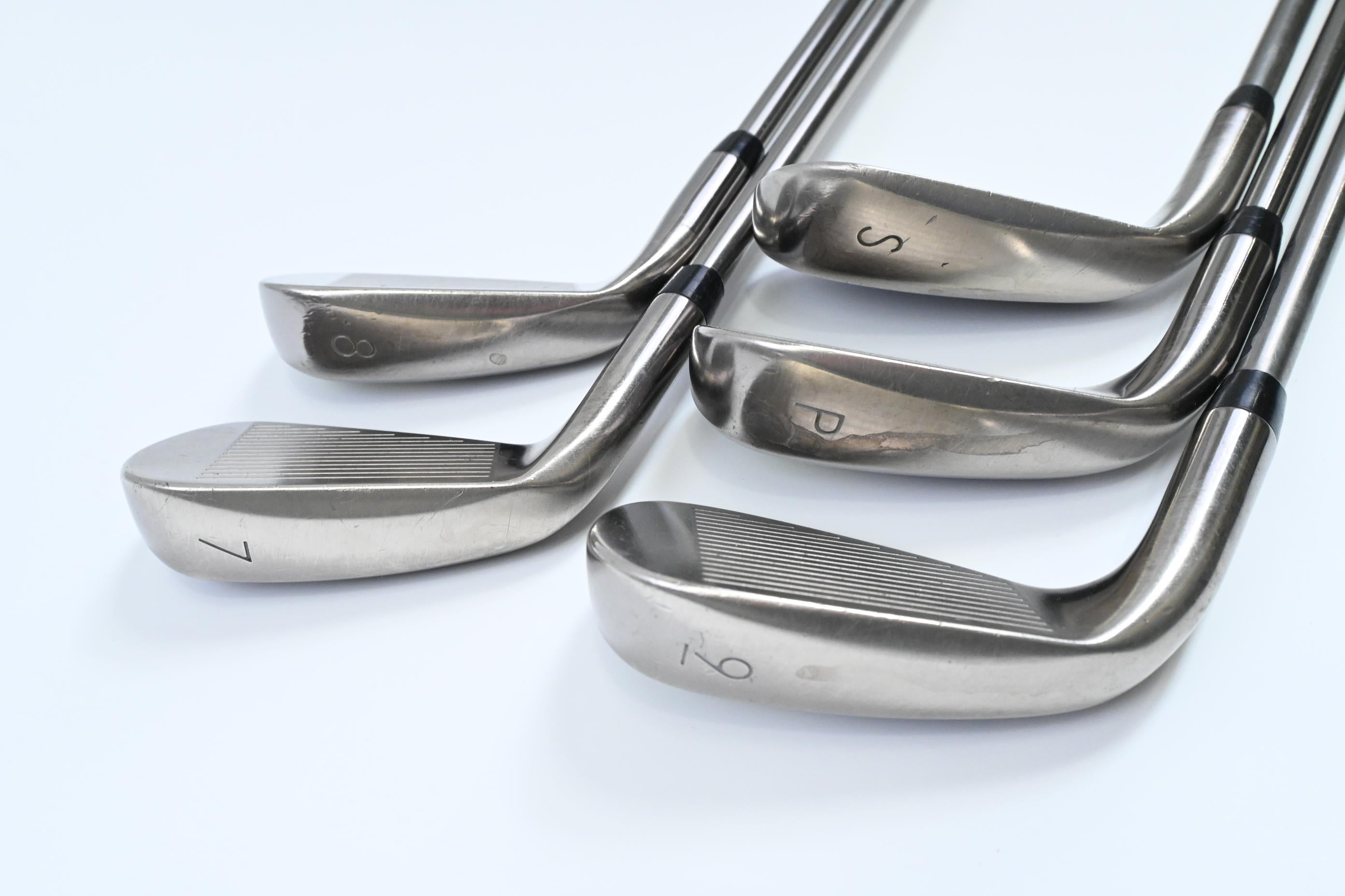 Ladies Nike Vapor Fly Irons / 7-PW+SW / Ladies Flex UST Recoil 450 Shafts