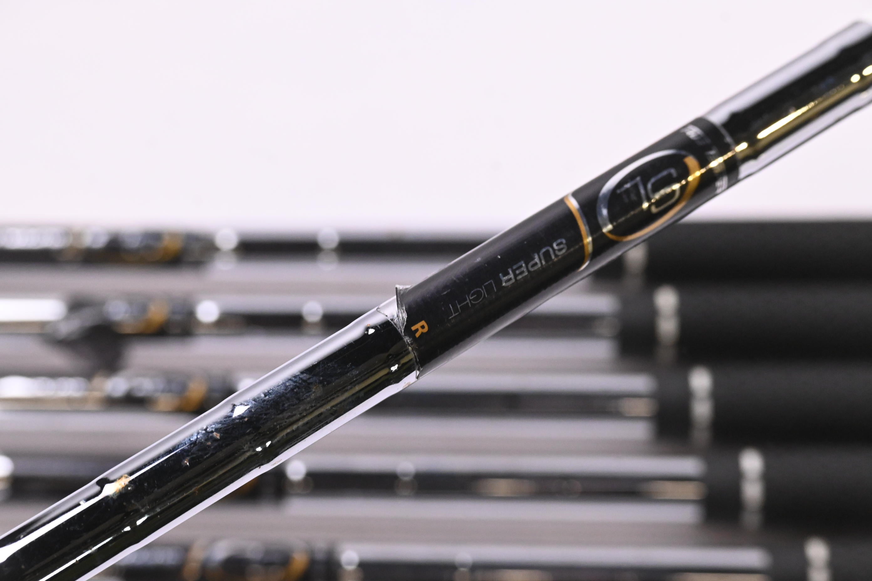 Cobra F-Max Irons / 6-PW+GW / Regular Flex SuperLight Shafts