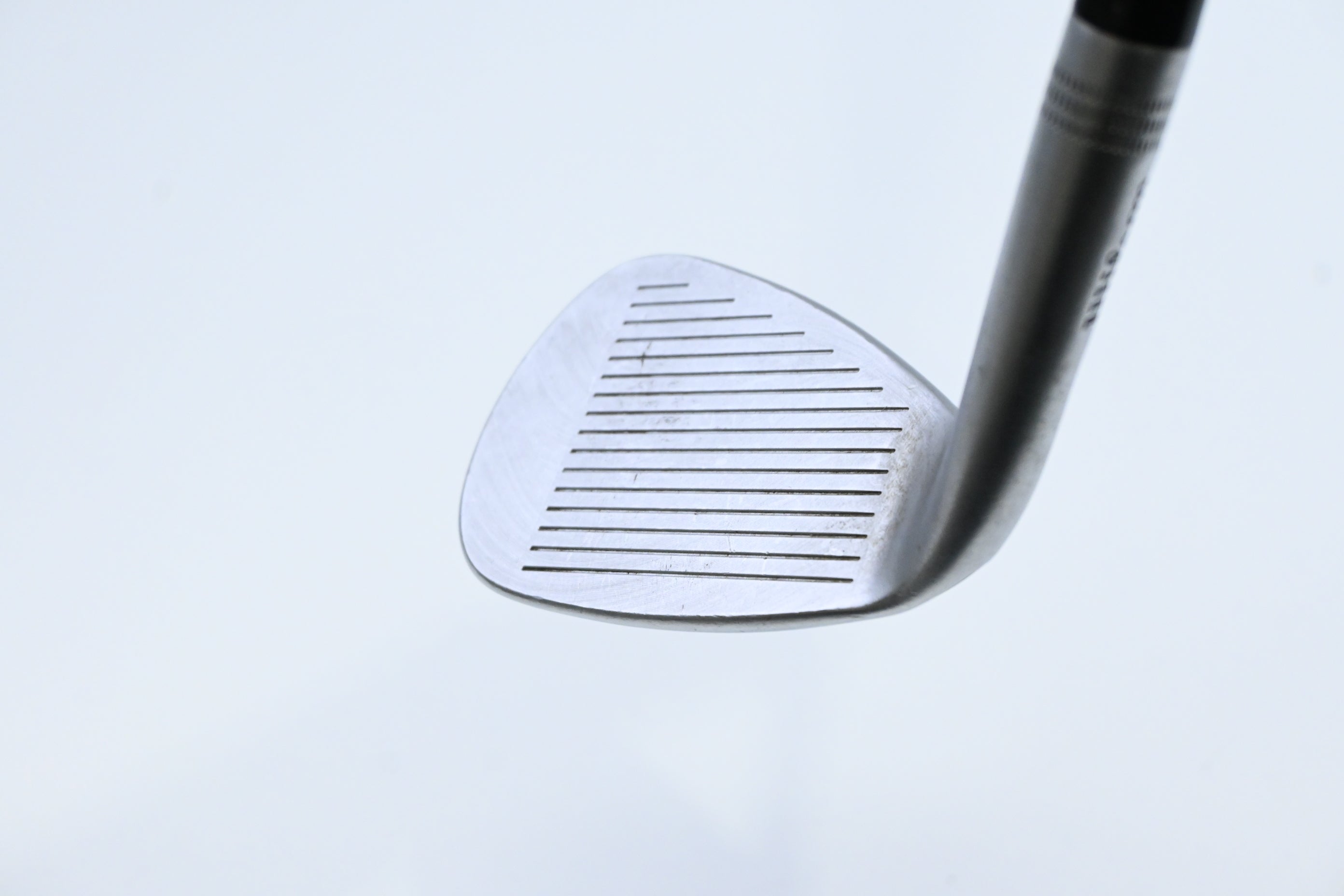 Wilson Staff Model Sand Wedge / 54 Degree / Wedge Flex Dynamic Gold Shaft
