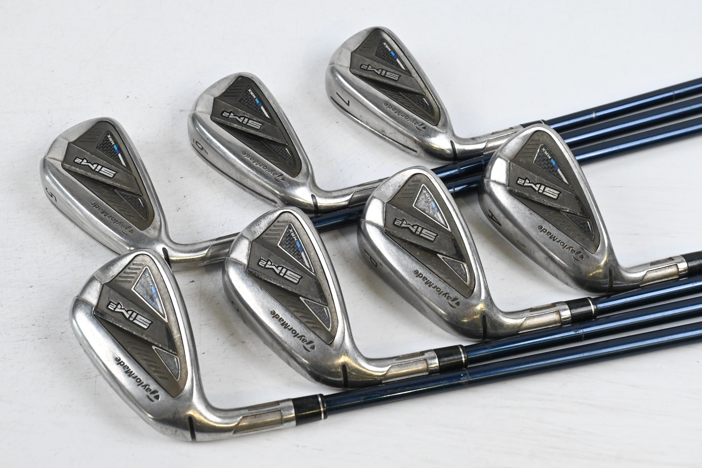 Left Hand Taylormade SIM2 Max Irons / 5-PW+GW / Senior Flex Fujikura Ventus Blue 5