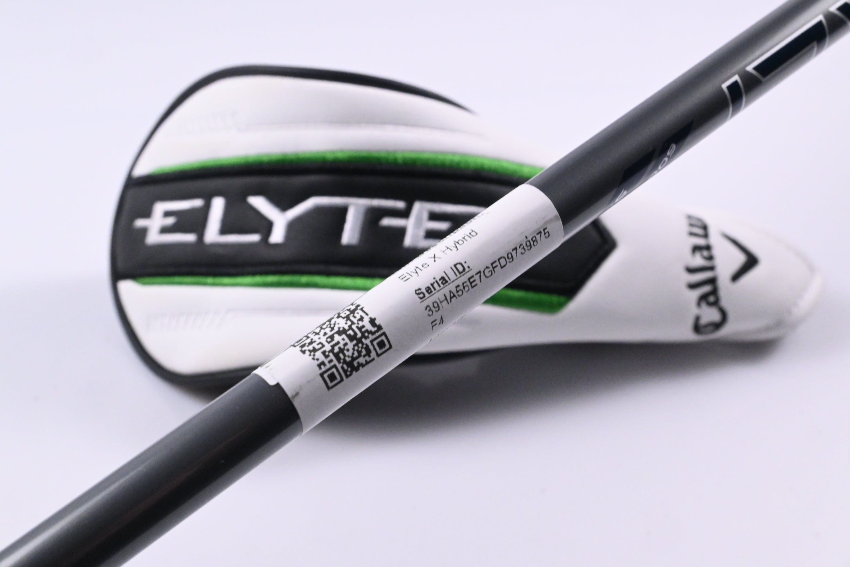 Callaway Elyte X #4 Hybrid / 21 Degree / Regular Flex Denali Charcoal 60 Shaft