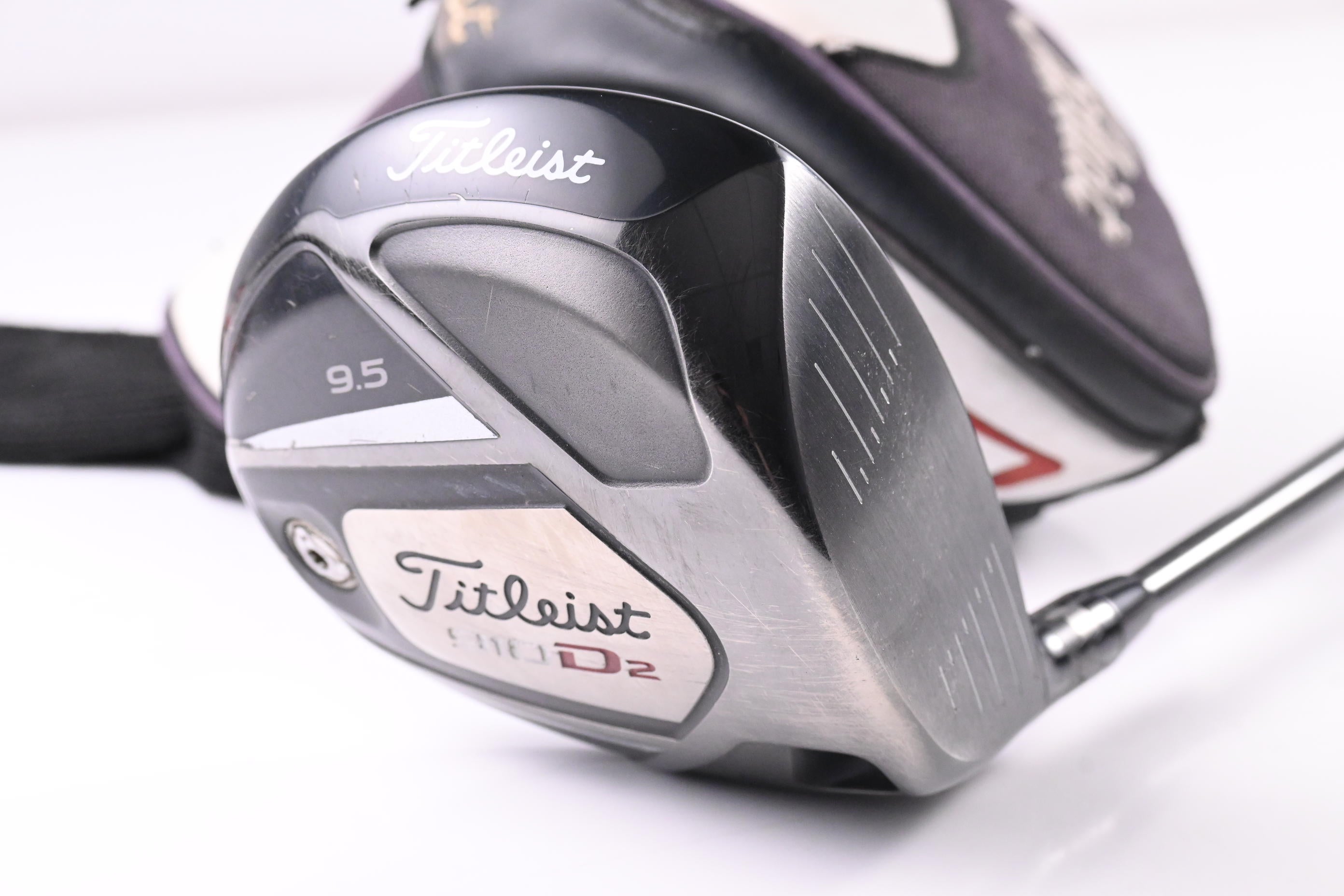 Titleist 910 D2 Driver / 9.5 Degree / Stiff Flex Aldila RIP Alpha 60 Shaft