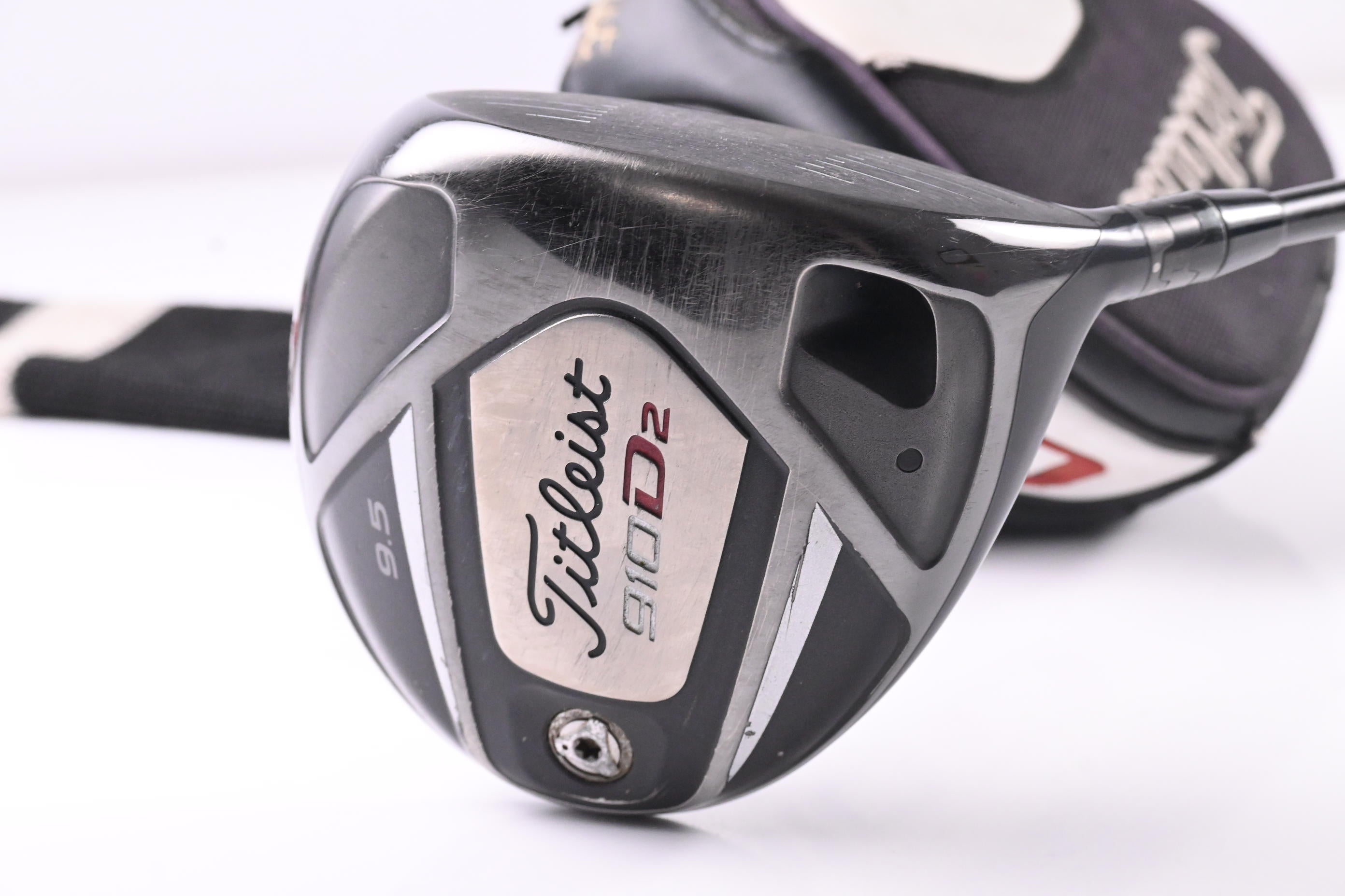 Titleist 910 D2 Driver / 9.5 Degree / Stiff Flex Aldila RIP Alpha 60 Shaft