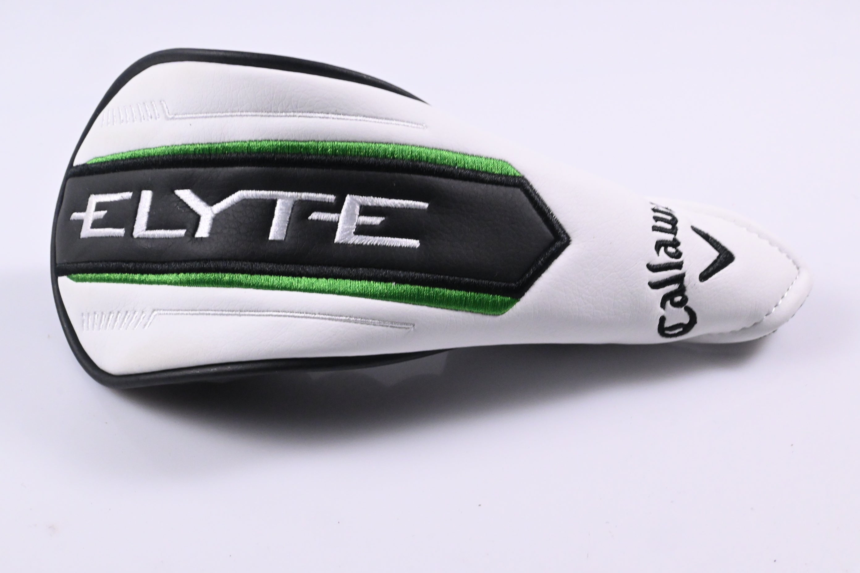 Callaway Elyte X #4 Hybrid / 21 Degree / Regular Flex Denali Charcoal 60 Shaft