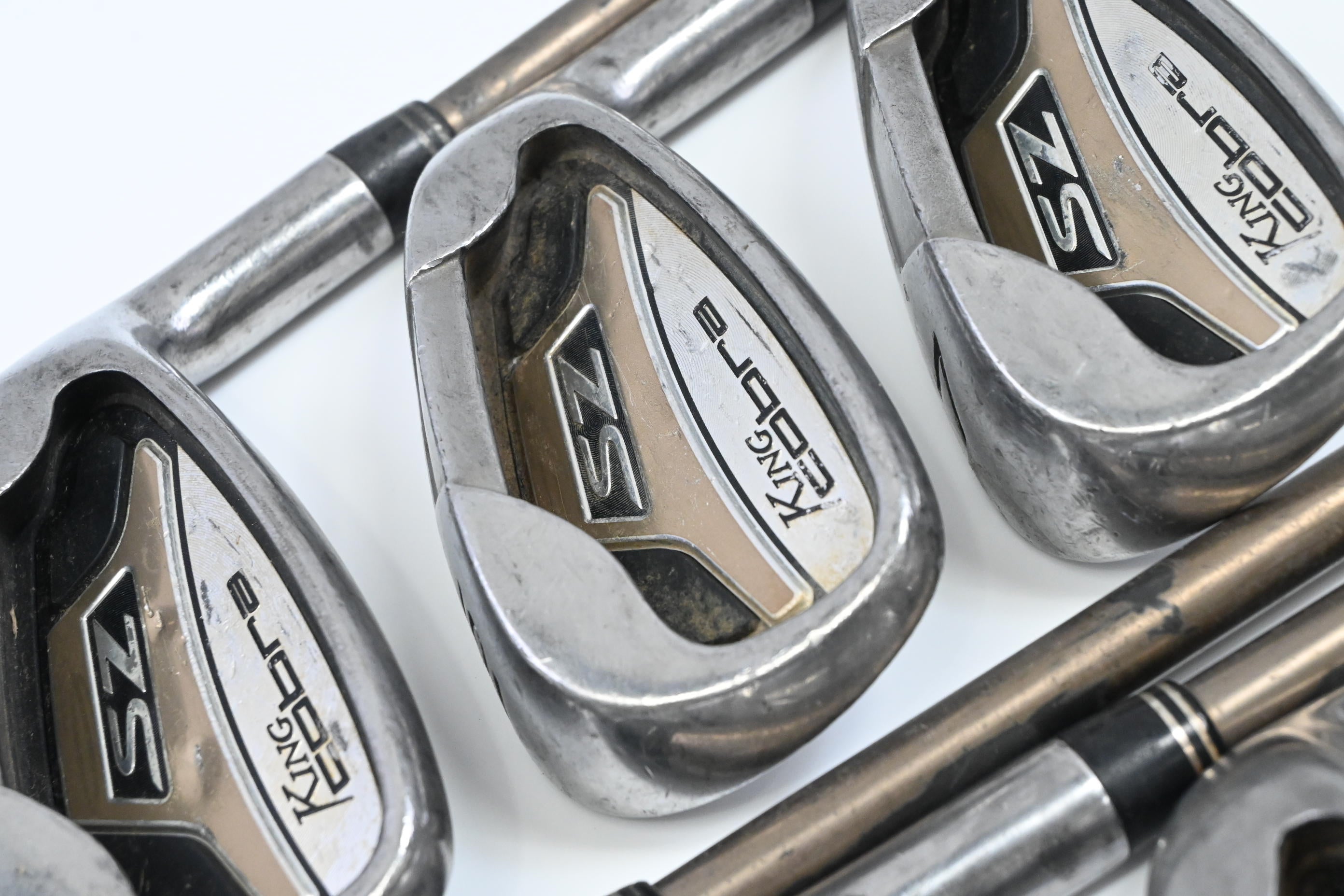 Cobra SZ Irons / 5-PW+SW / Senior Flex Aldila DVS-HL 65 Shafts