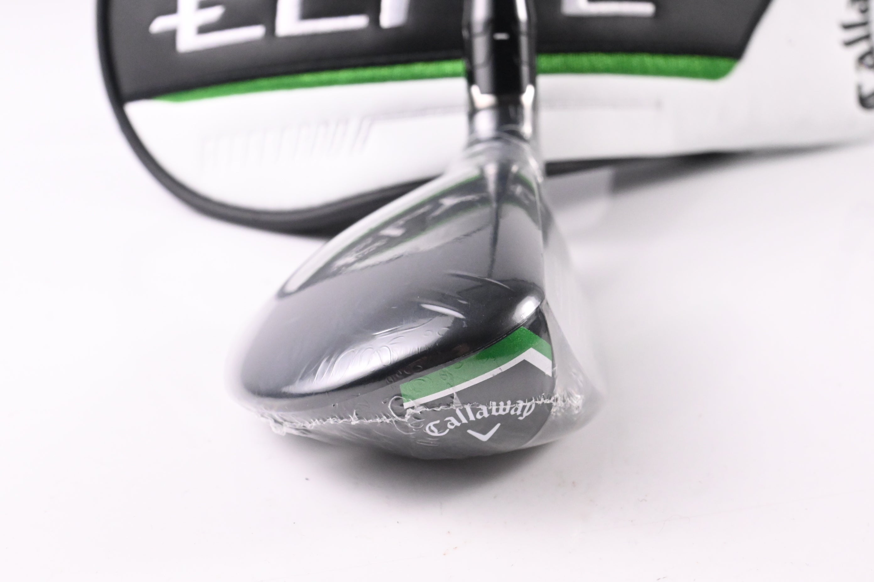 Callaway Elyte X #4 Hybrid / 21 Degree / Regular Flex Denali Charcoal 60 Shaft