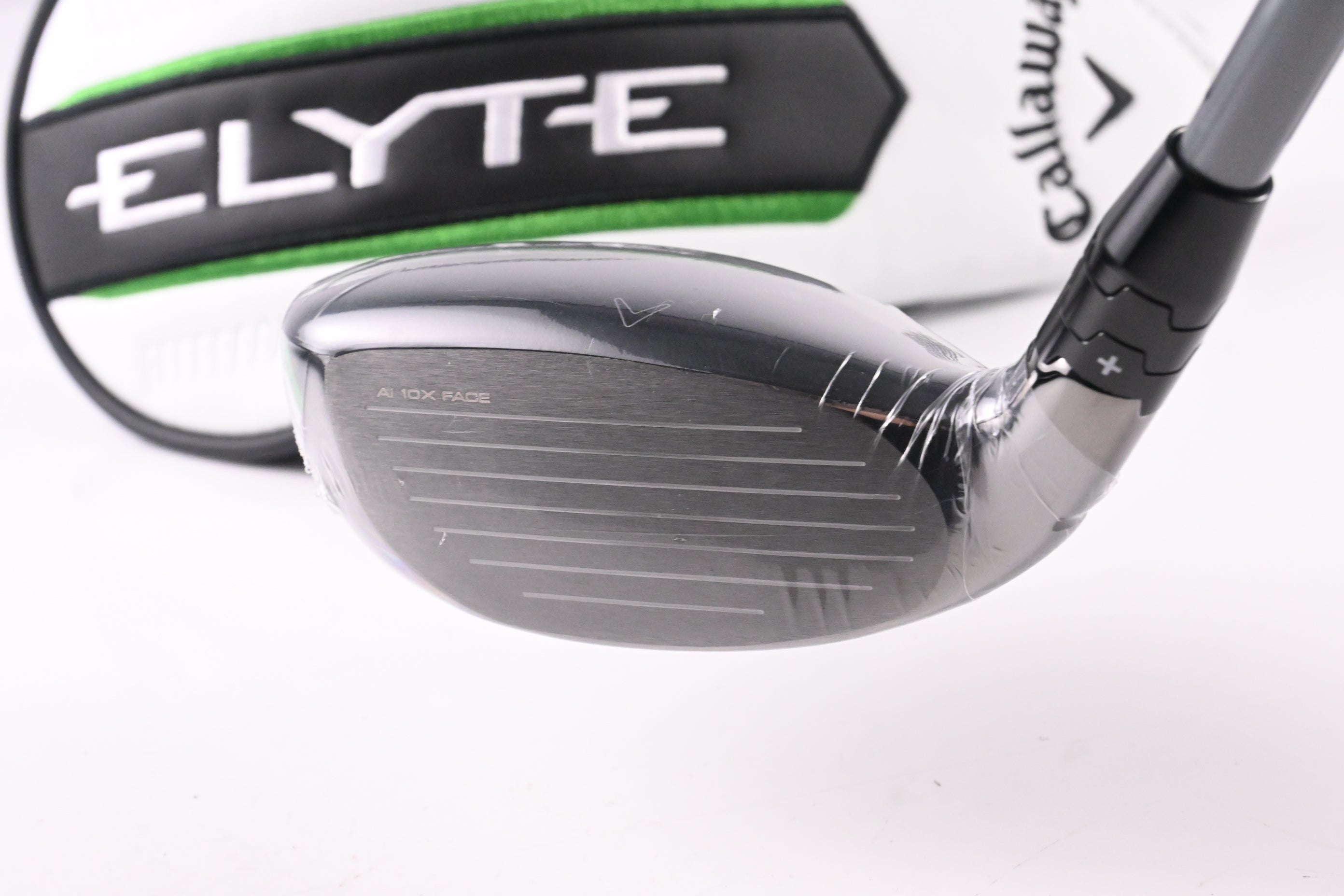 Callaway Elyte X #4 Hybrid / 21 Degree / Regular Flex Denali Charcoal 60 Shaft