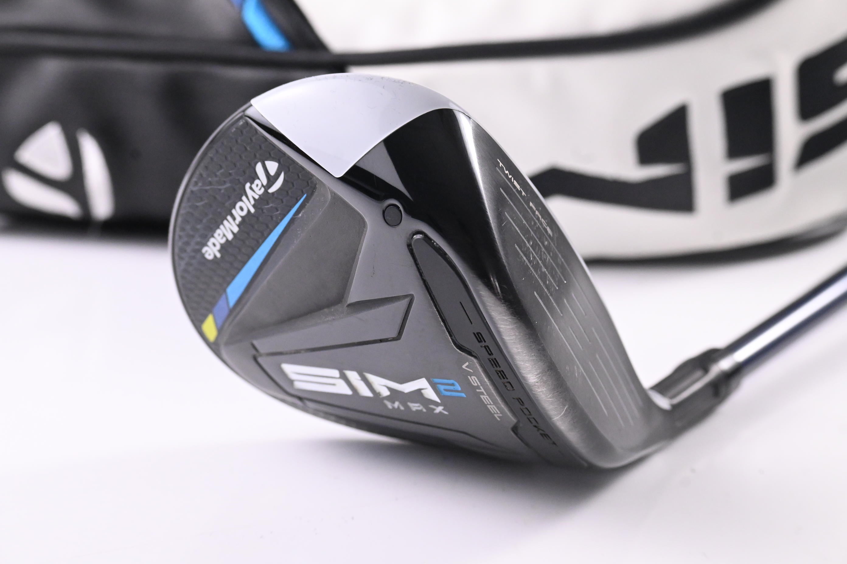 Taylormade SIM2 Max D #5 Wood / 18 Degree / Regular Flex Fujikura Ventus Blue 5