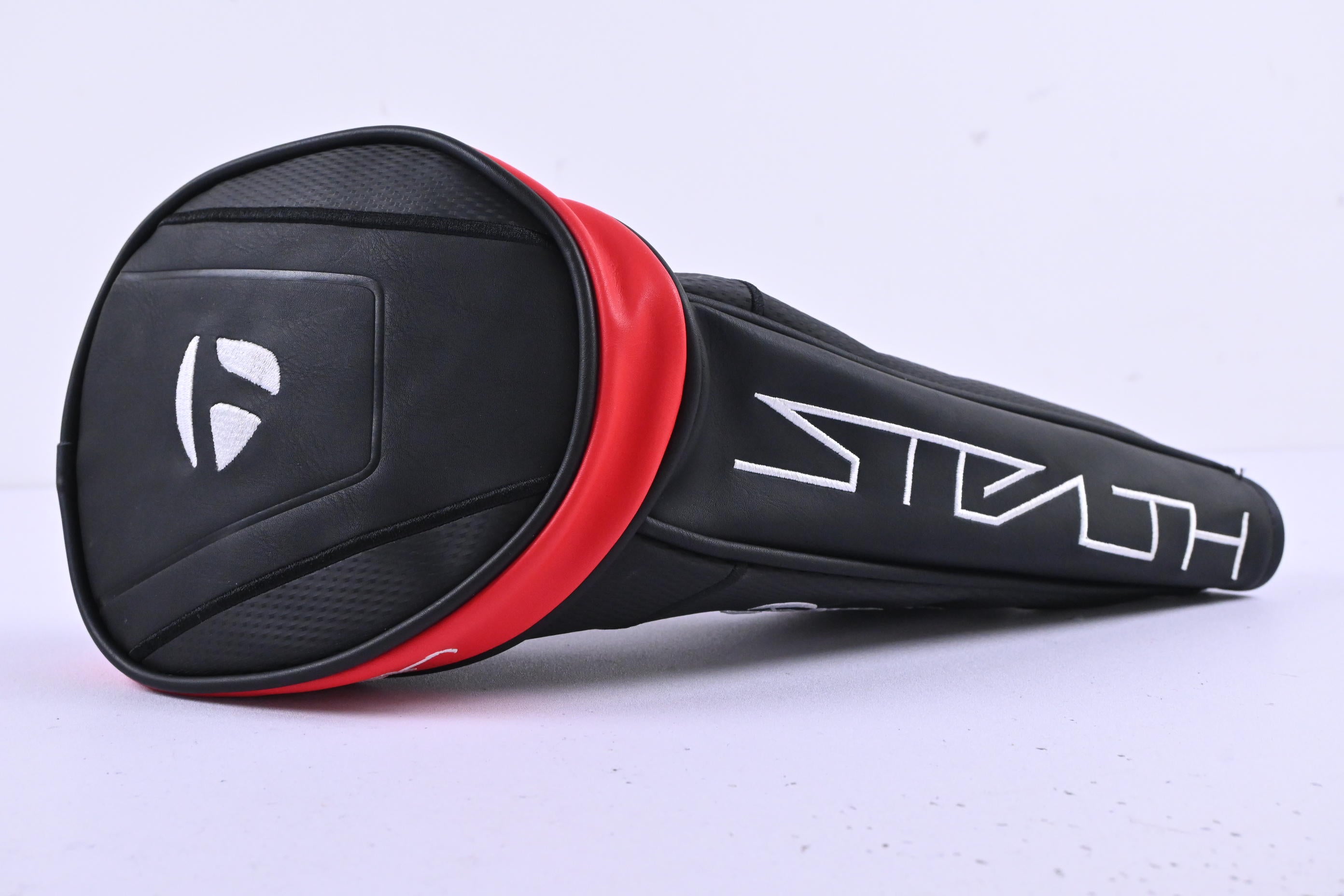 Taylormade Stealth Plus Driver / 9 Degree / Stiff Flex Kai'li Red 60 Shaft