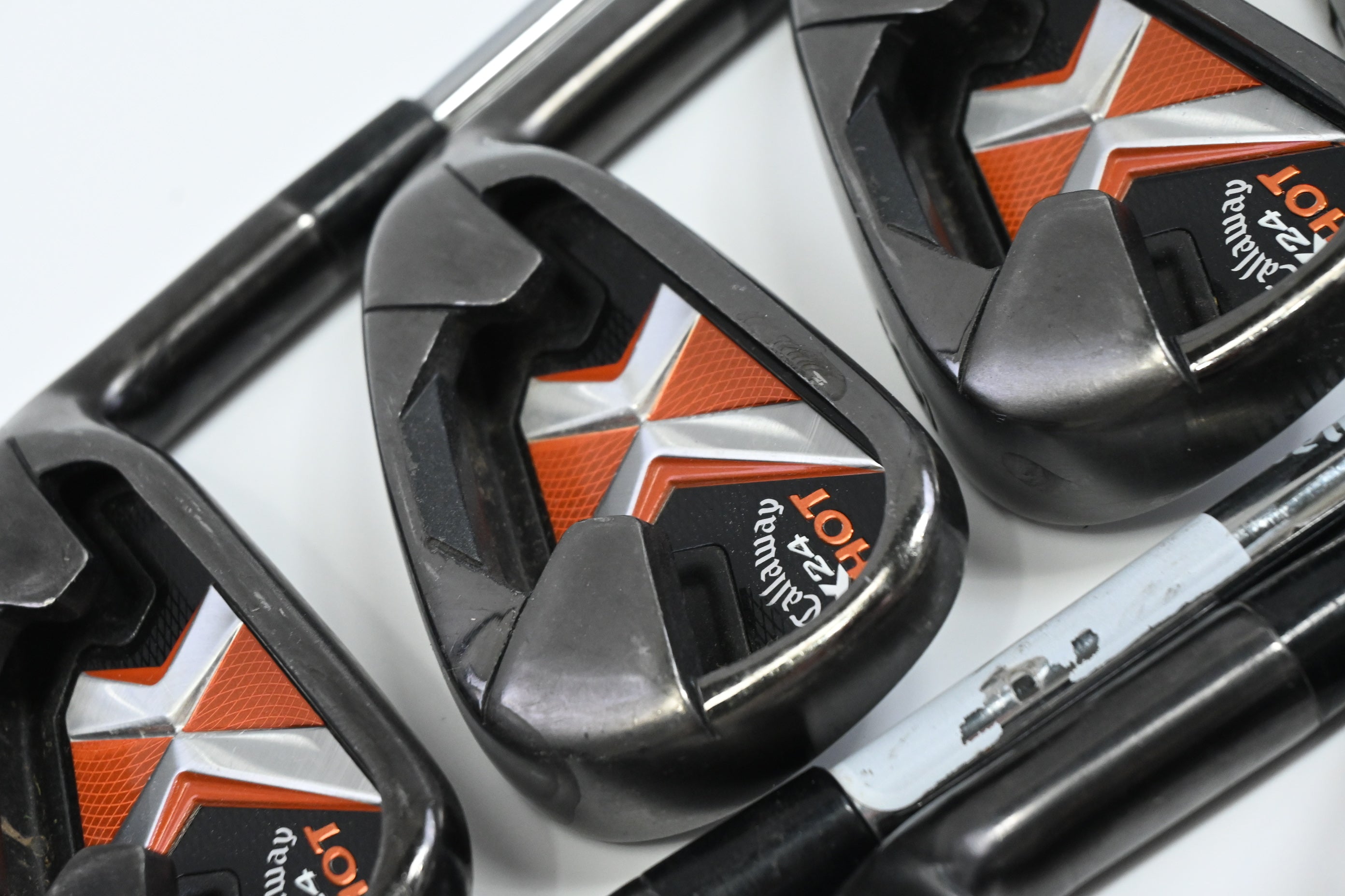 Callaway X-24 Hot Irons / 4-PW+SW / Uniflex Callaway Shafts