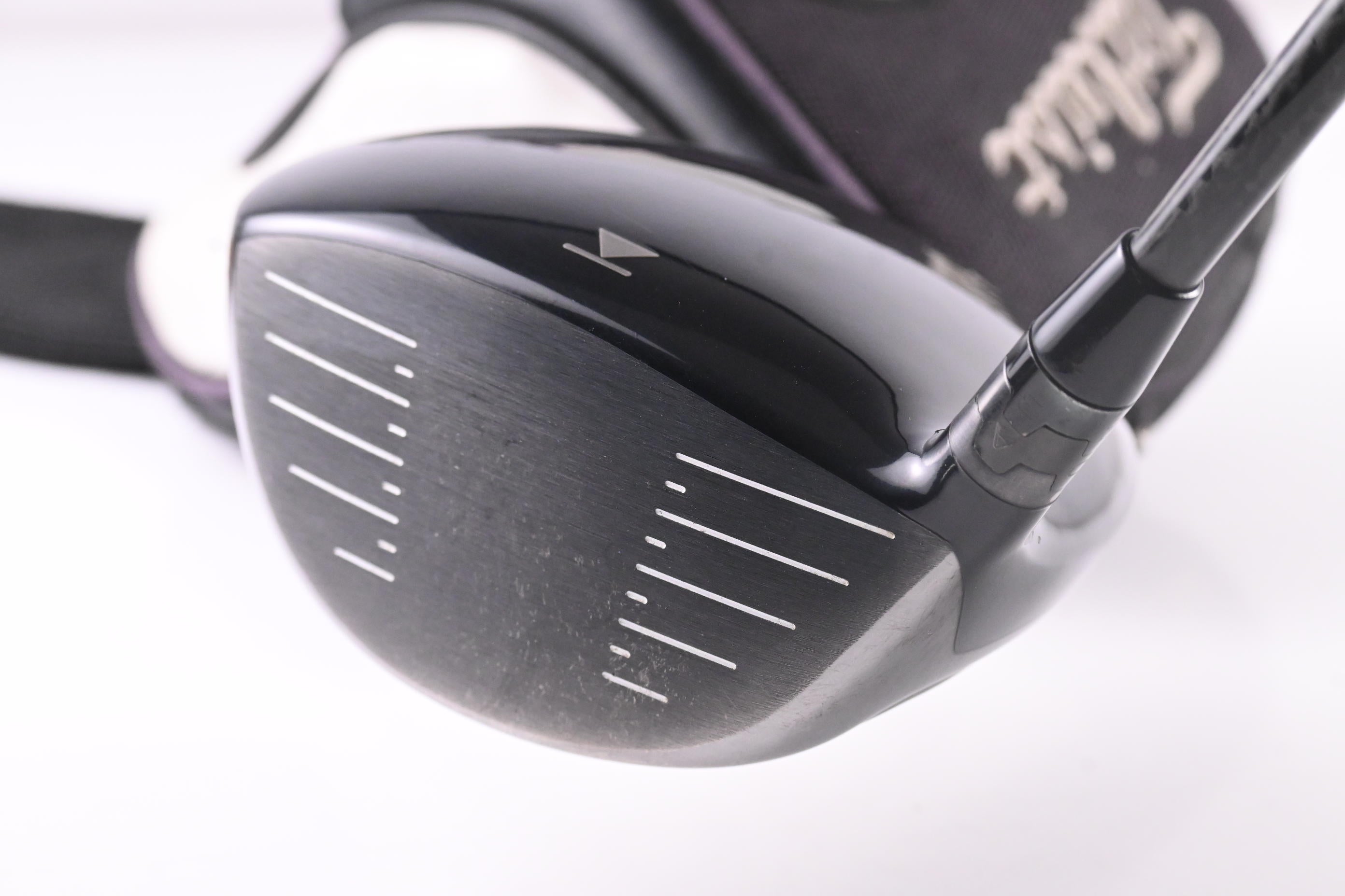 Titleist 910 D2 Driver / 9.5 Degree / Stiff Flex Aldila RIP Alpha 60 Shaft