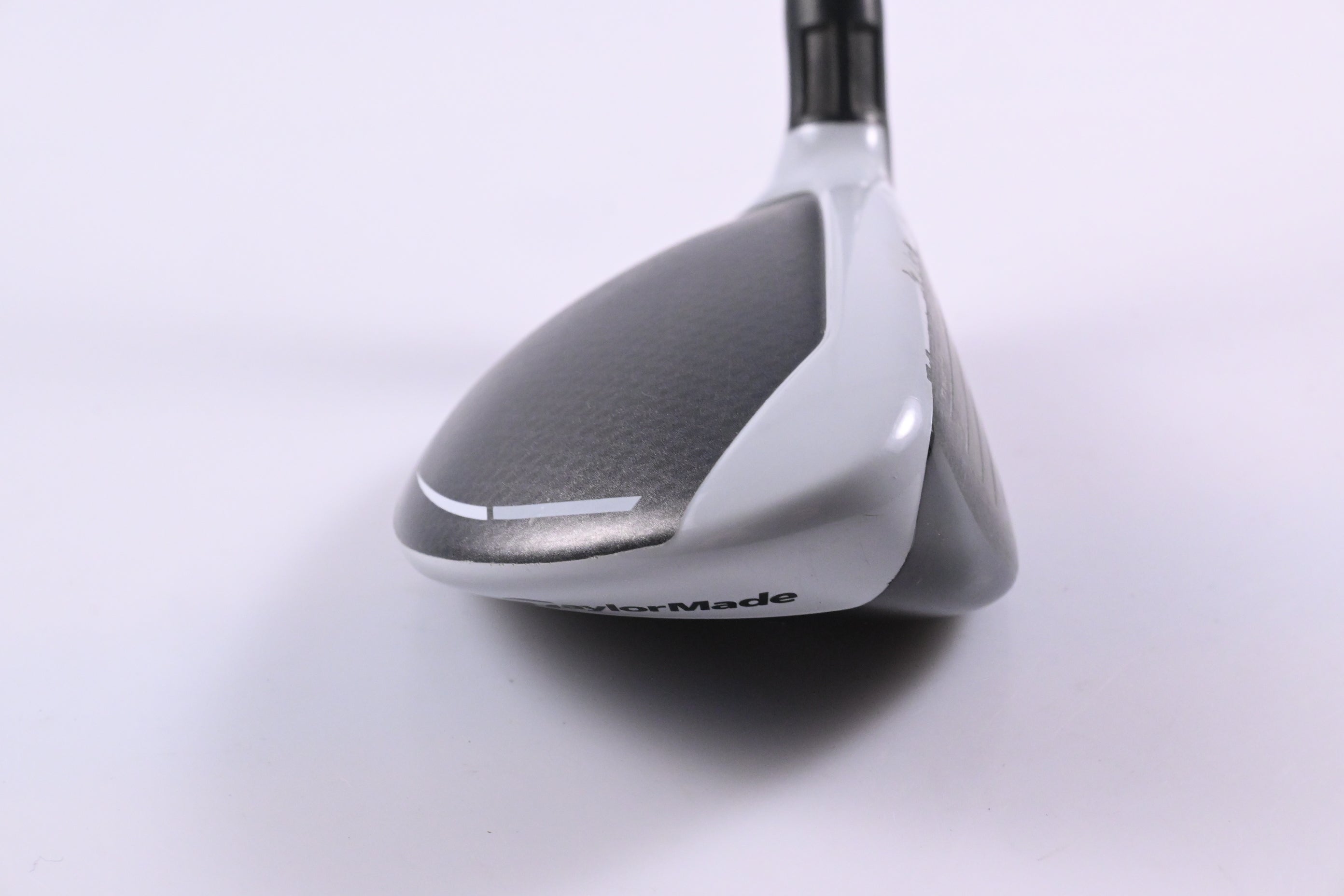 Taylormade SIM Max #3 Hybrid / 19 Degree / Stiff Flex Fujikura Ventus Blue 7 Shaft