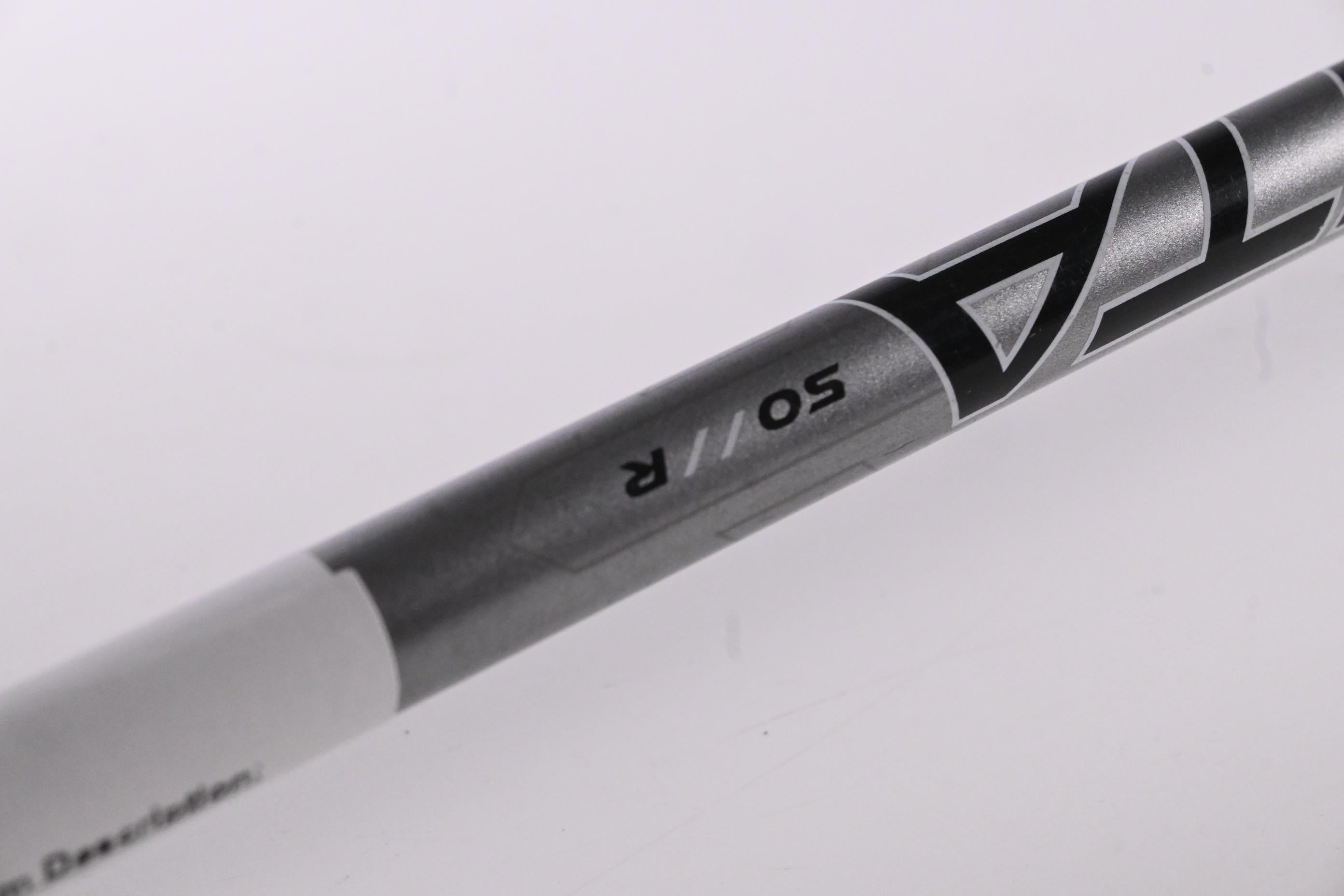 Callaway Rogue #3 Wood / 15 Degree / Regular Flex Aldila Quaranta 50 Shaft