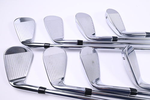 Callaway Elyte Irons / 5-PW+AW+SW / Regular Flex True Temper Vector 80 Shafts