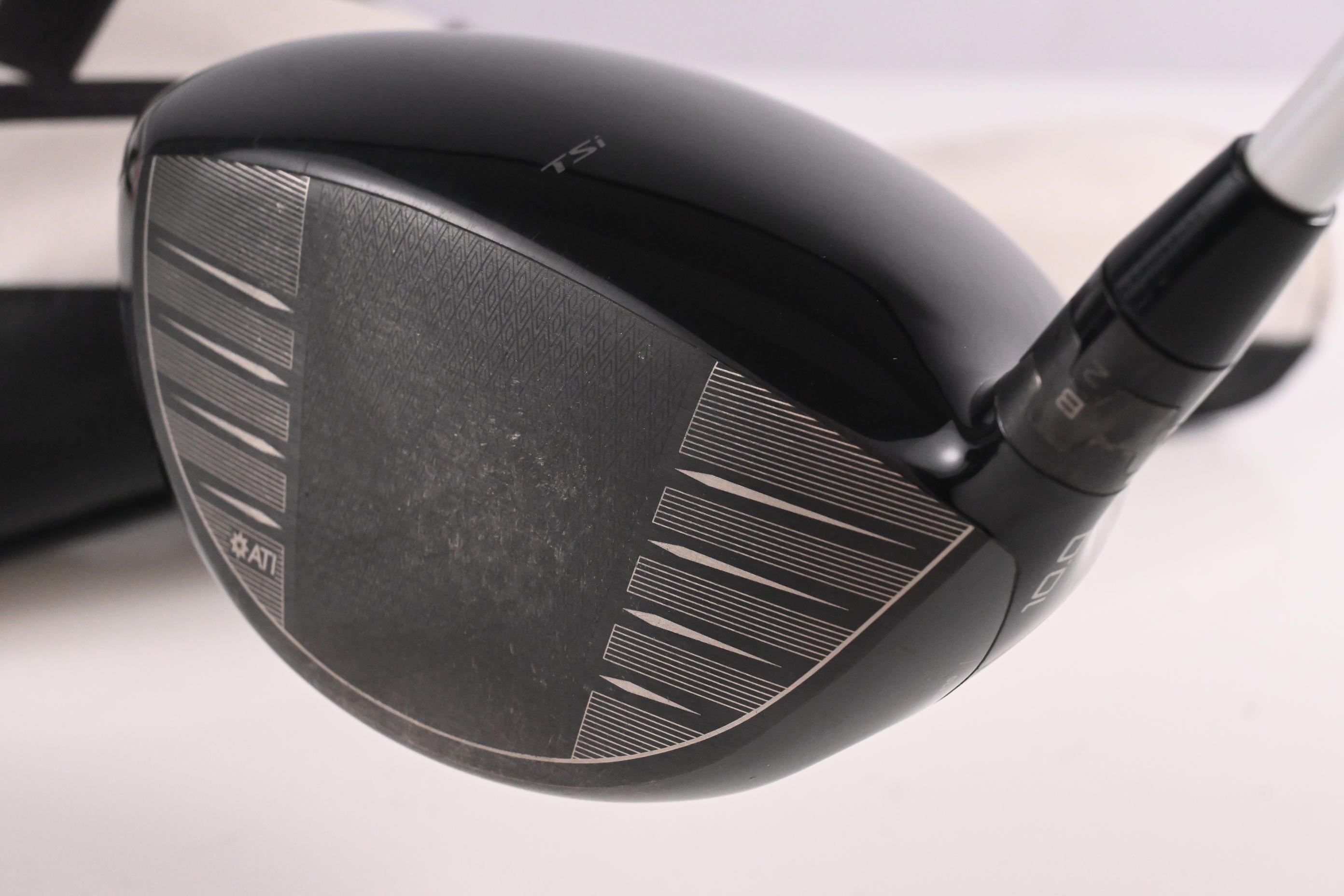 Titleist TSi3 Driver / 10 Degree / Stiff Flex Aldila Rogue Black 70 Shaft