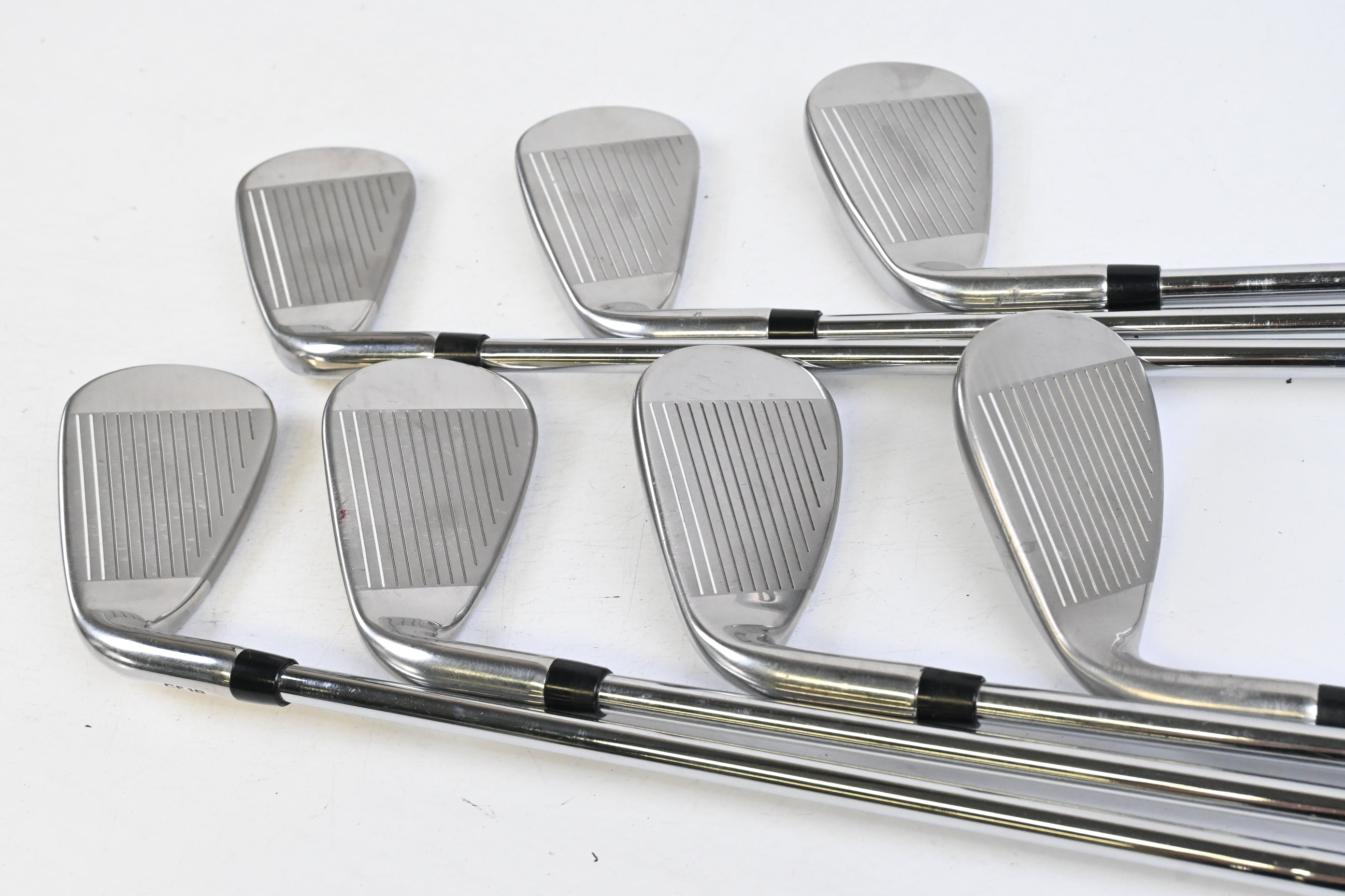 Callaway Rogue Irons / 5-PW+SW / Regular Flex XP 95 R300 Shafts