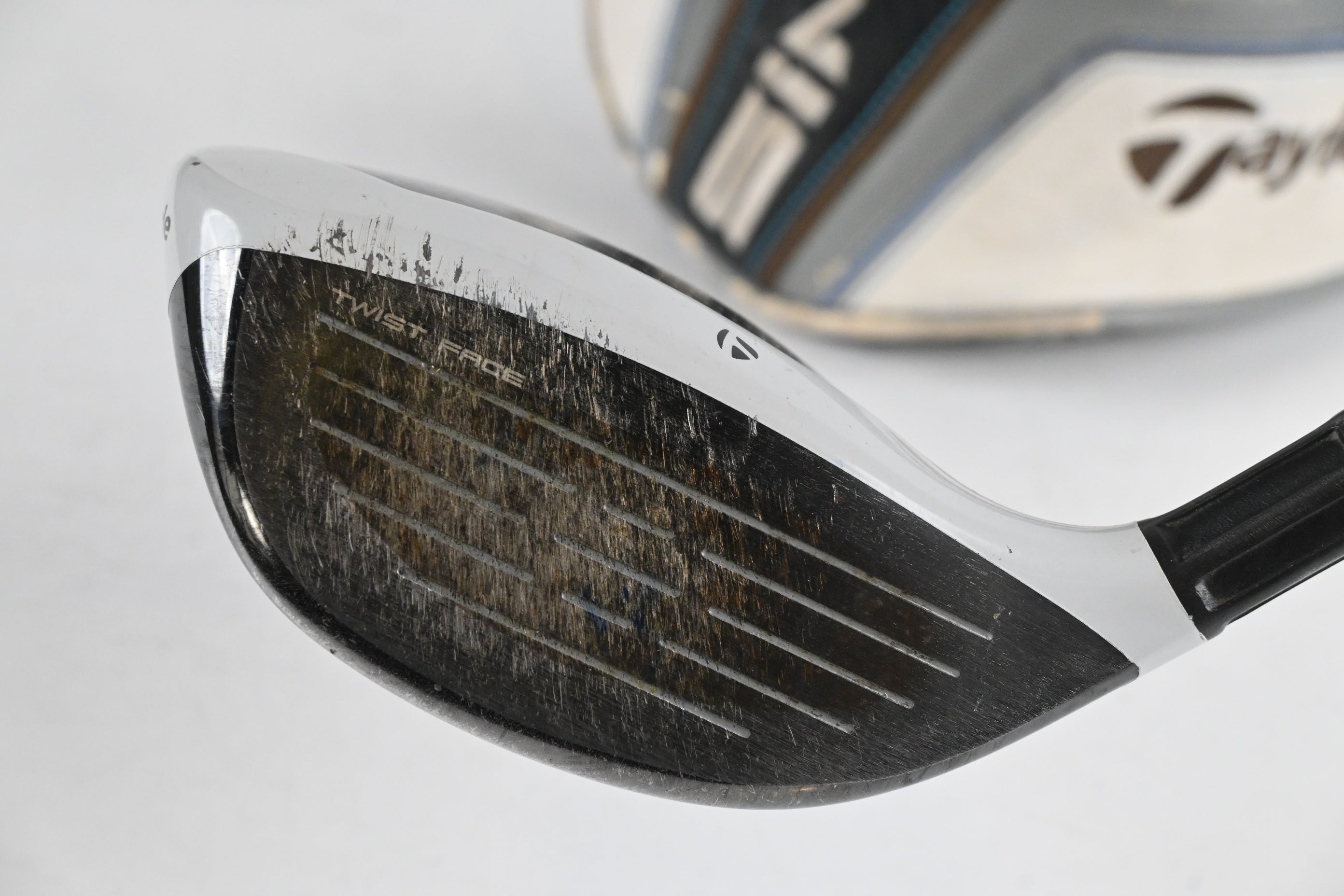 Taylormade SIM Max #5 Wood / 18 Degree / Regular Flex Ventus Blue 5 Shaft