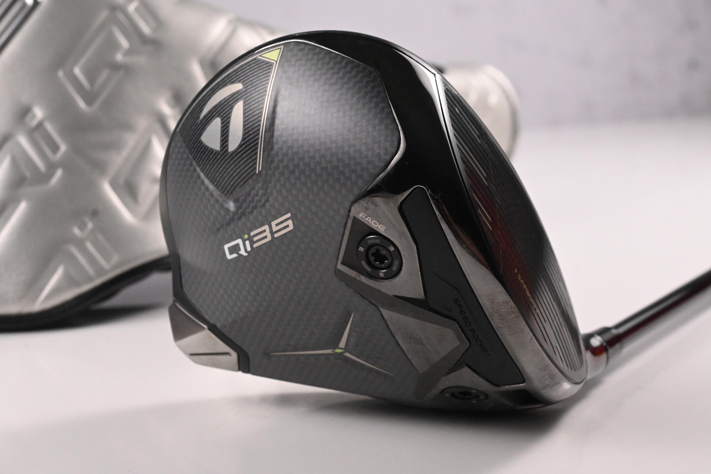 Taylormade Qi35 LS Driver / 10.5 Degree / X-Flex HZRDUS Black 60 Shaft