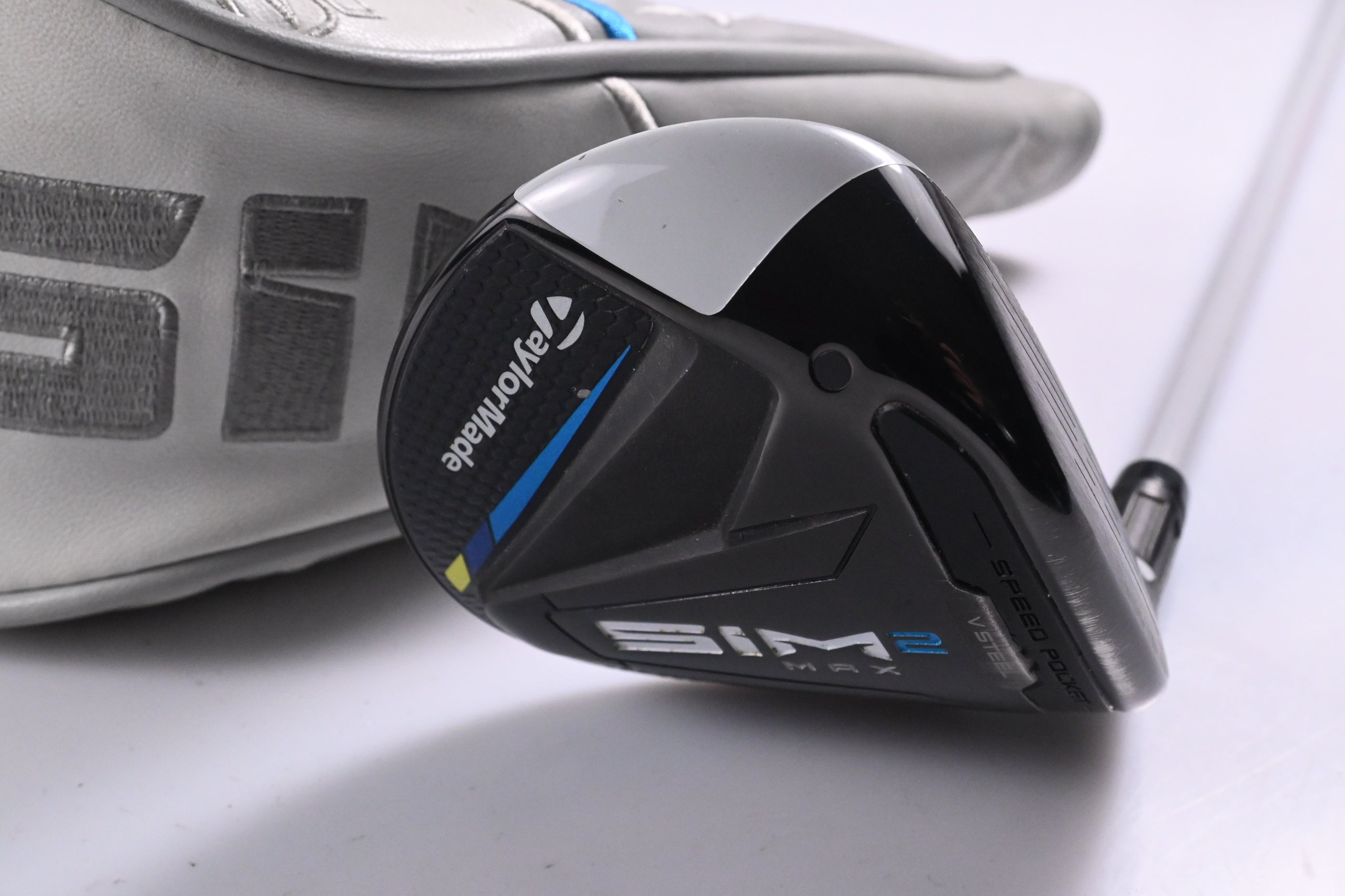 Ladies Taylormade SIM2 Max #5 Wood / 18 Degree / ladies Flex Aldila 45 Shaft