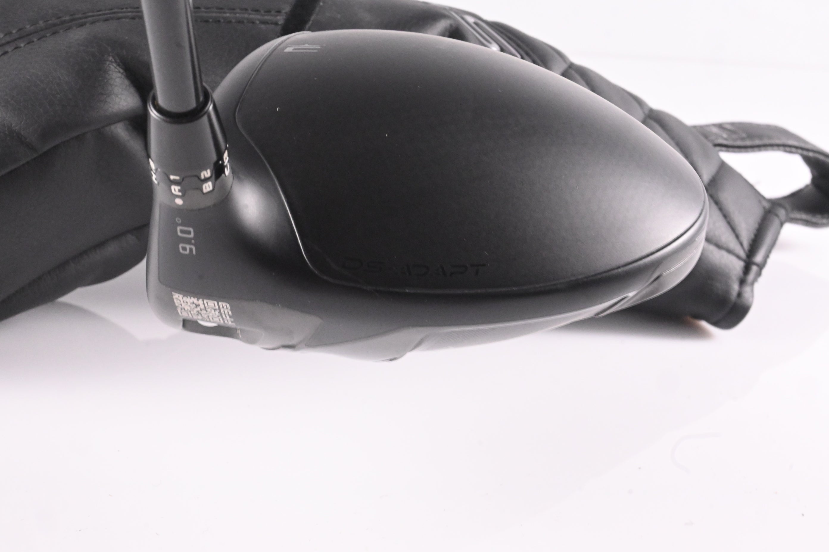Cobra DS-Adapt LS Driver / 9 Degree / Stiff Flex Denali Black 60 Shaft