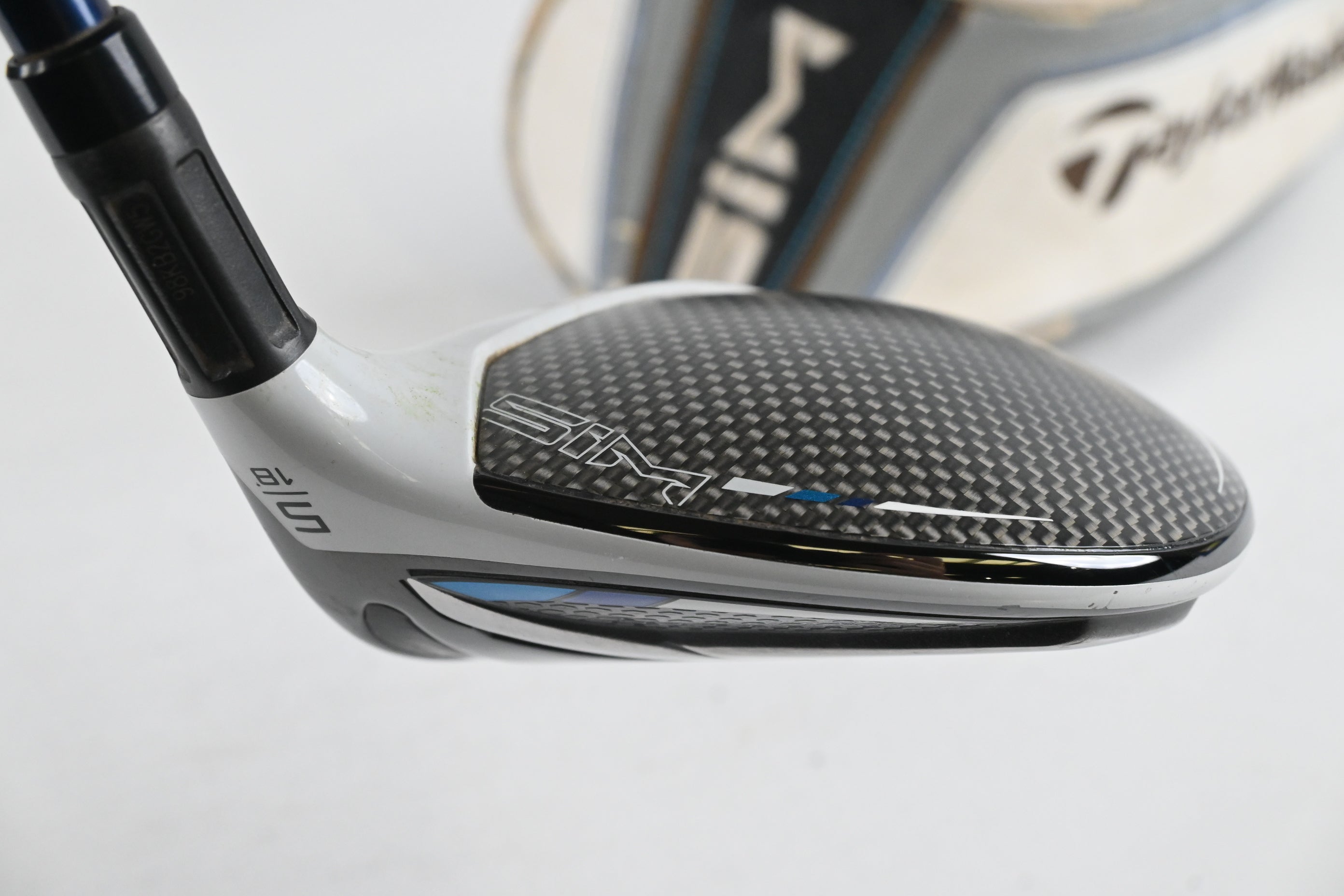 Taylormade SIM Max #5 Wood / 18 Degree / Regular Flex Ventus Blue 5 Shaft