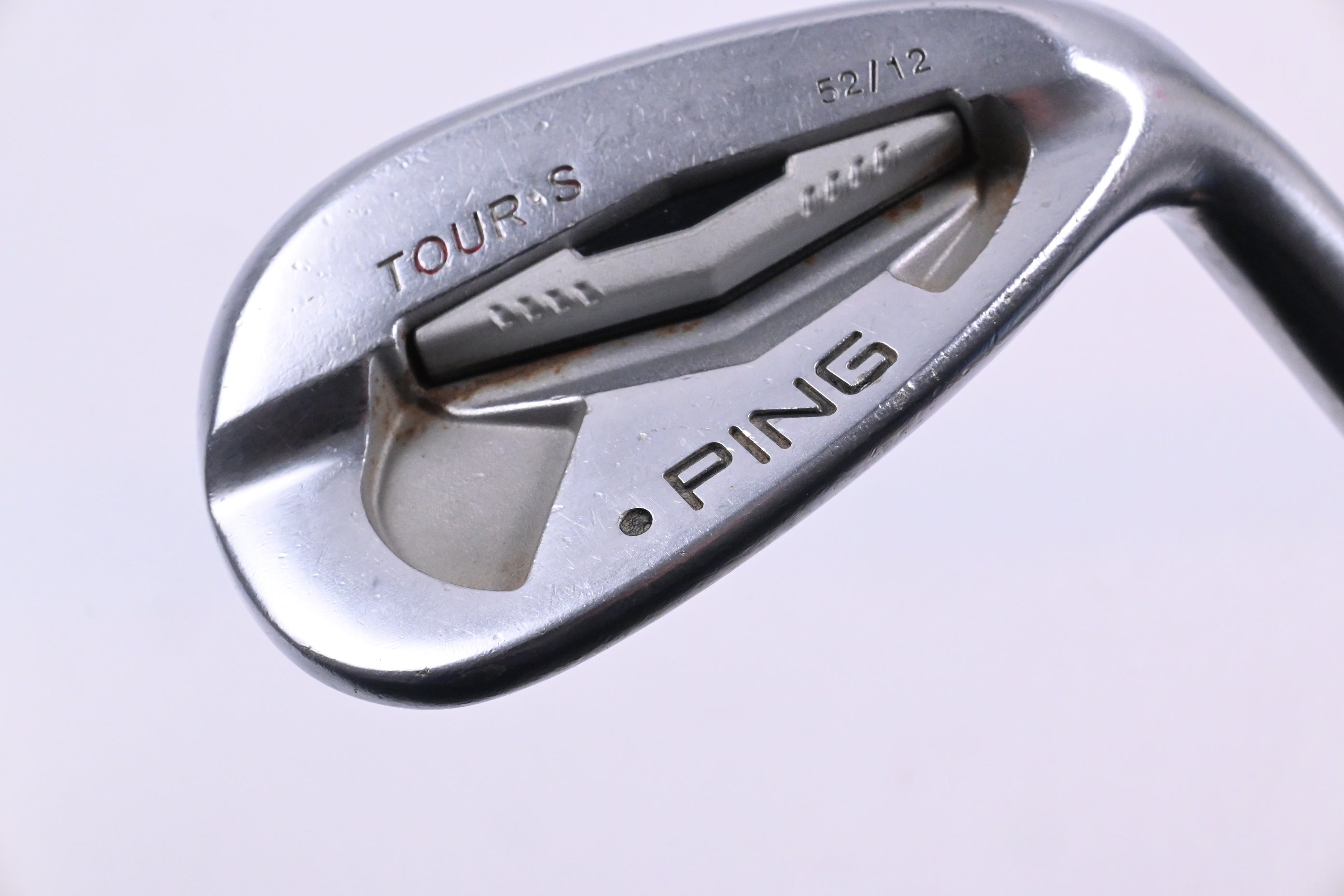 Ping Tour-S Gap Wedge / 52 Degree / Black Dot / Regular Flex Ping CFS Shaft