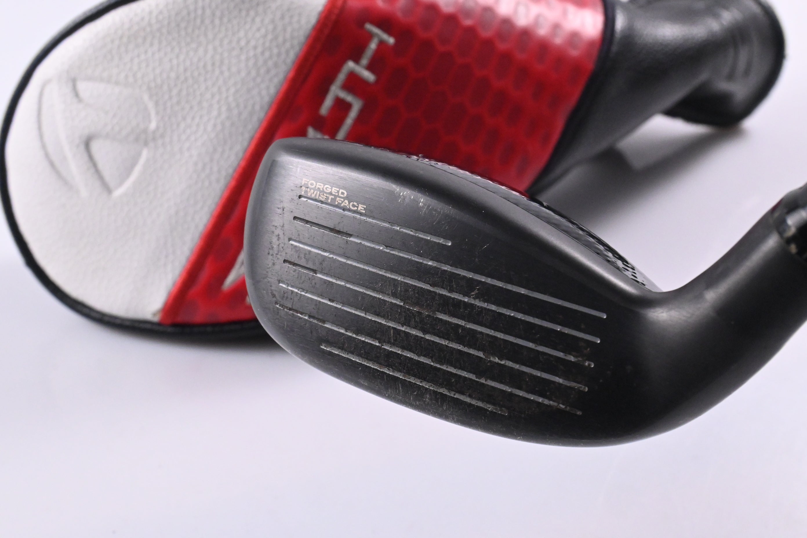 Taylormade Stealth 2 Plus #4 Hybrid / 22 Degree / Regular Flex Kai`li Red 75 Shaft