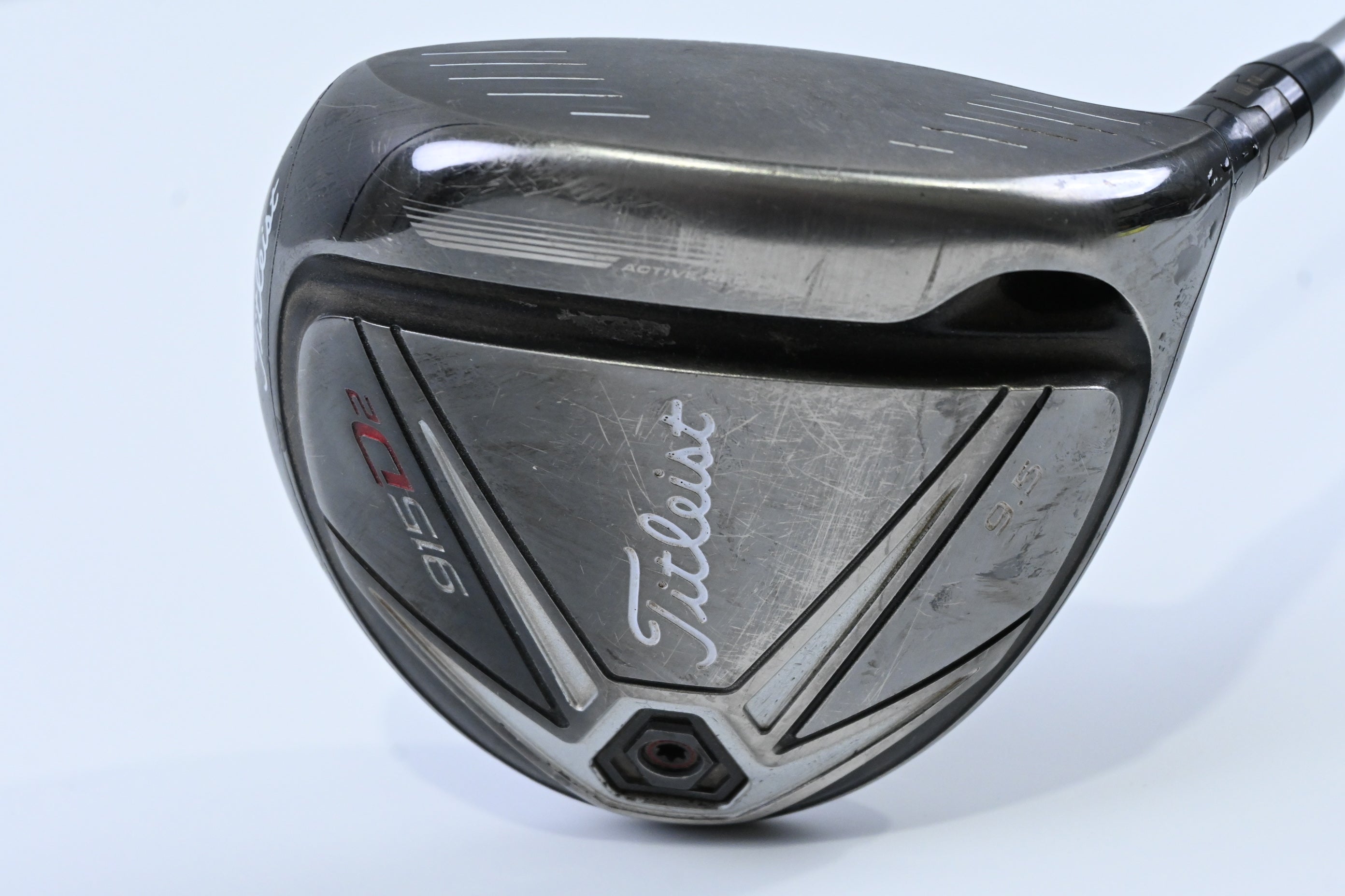 Titleist 915 D2 Driver / 9.5 Degree / Regular Flex Diamana S+ 60 Shaft