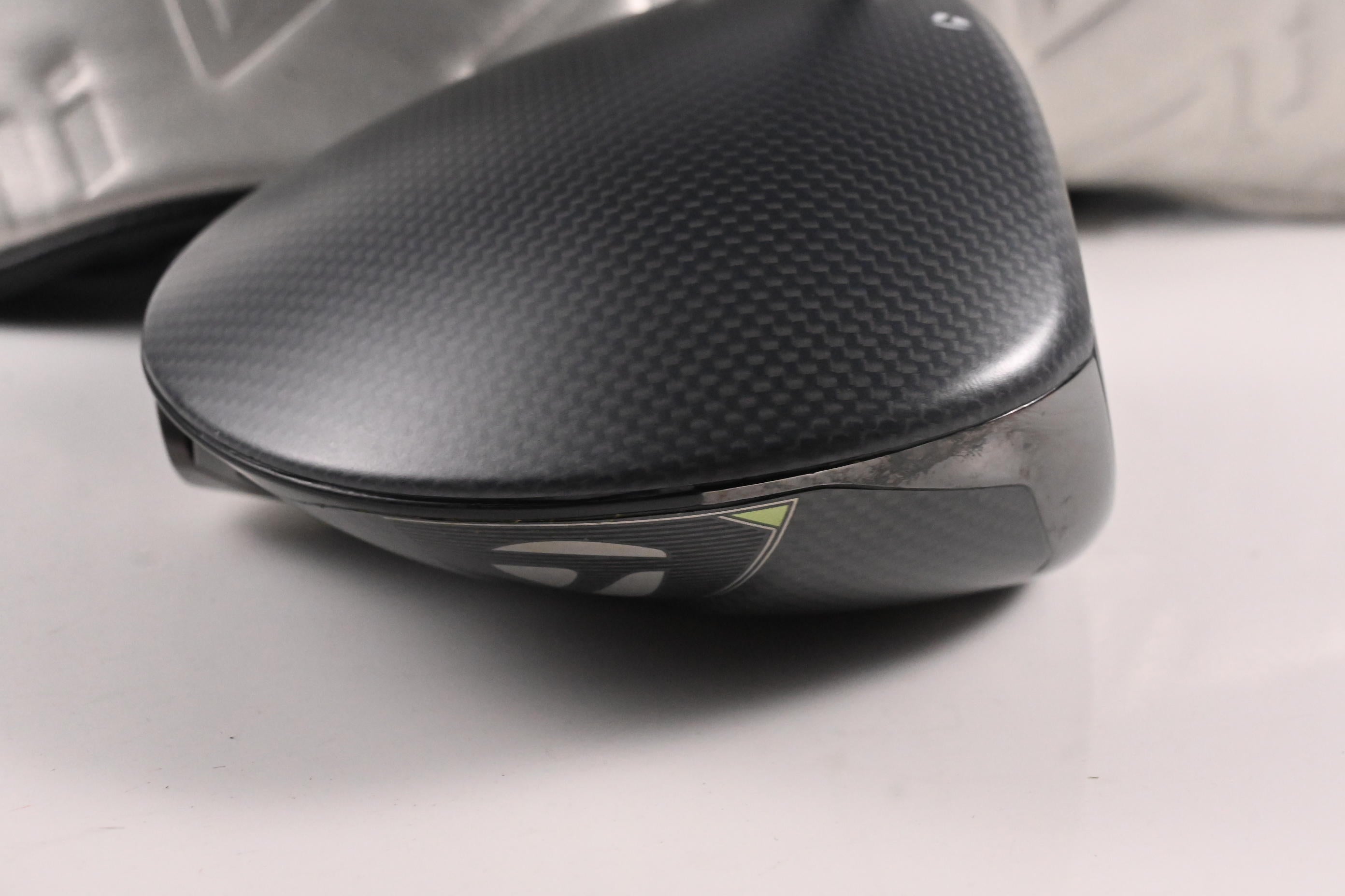 Taylormade Qi35 LS Driver / 10.5 Degree / X-Flex HZRDUS Black 60 Shaft