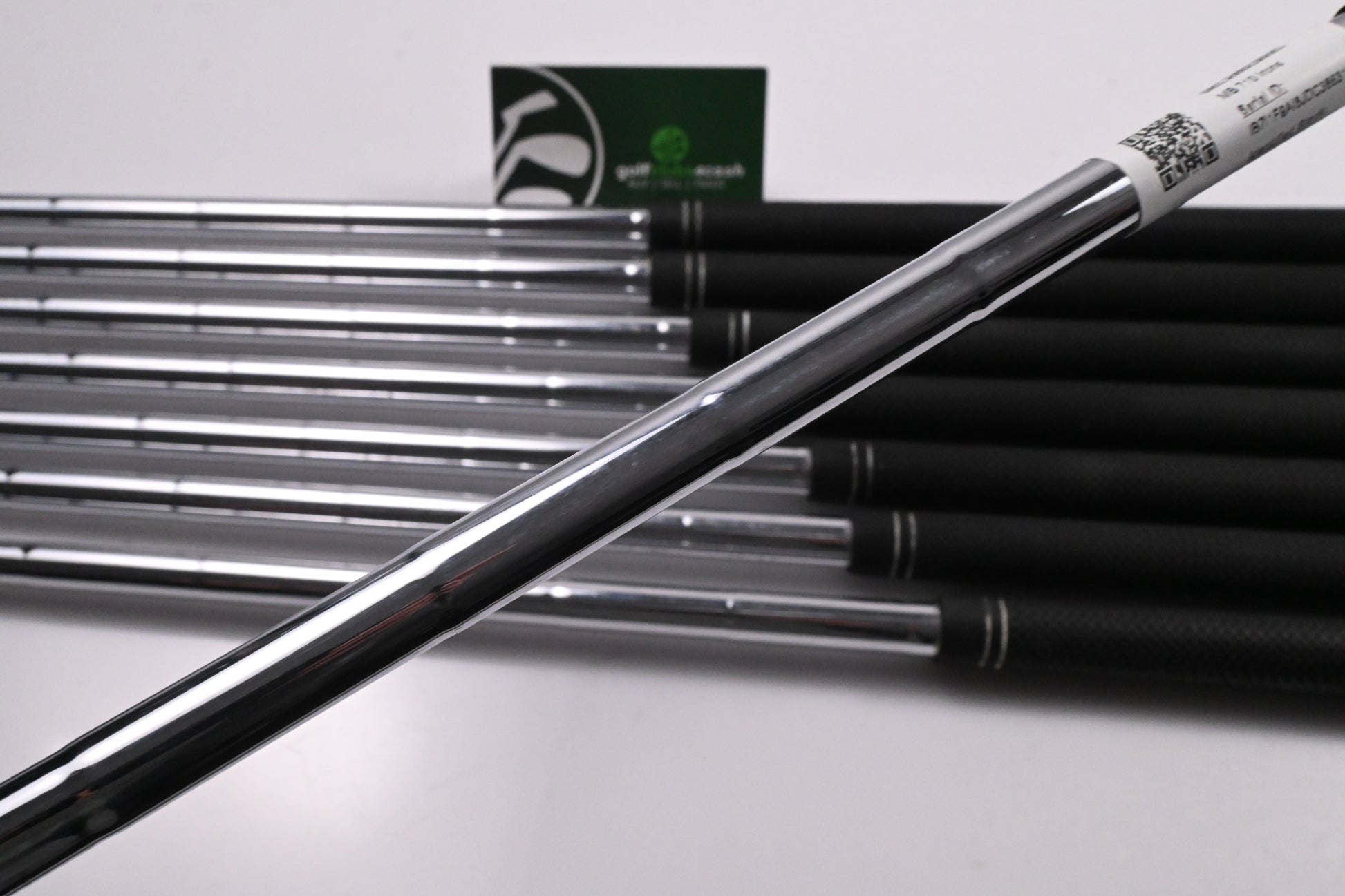 Titleist MB 710 Irons / 3-PW / Regular Flex Titleist Steel Shafts