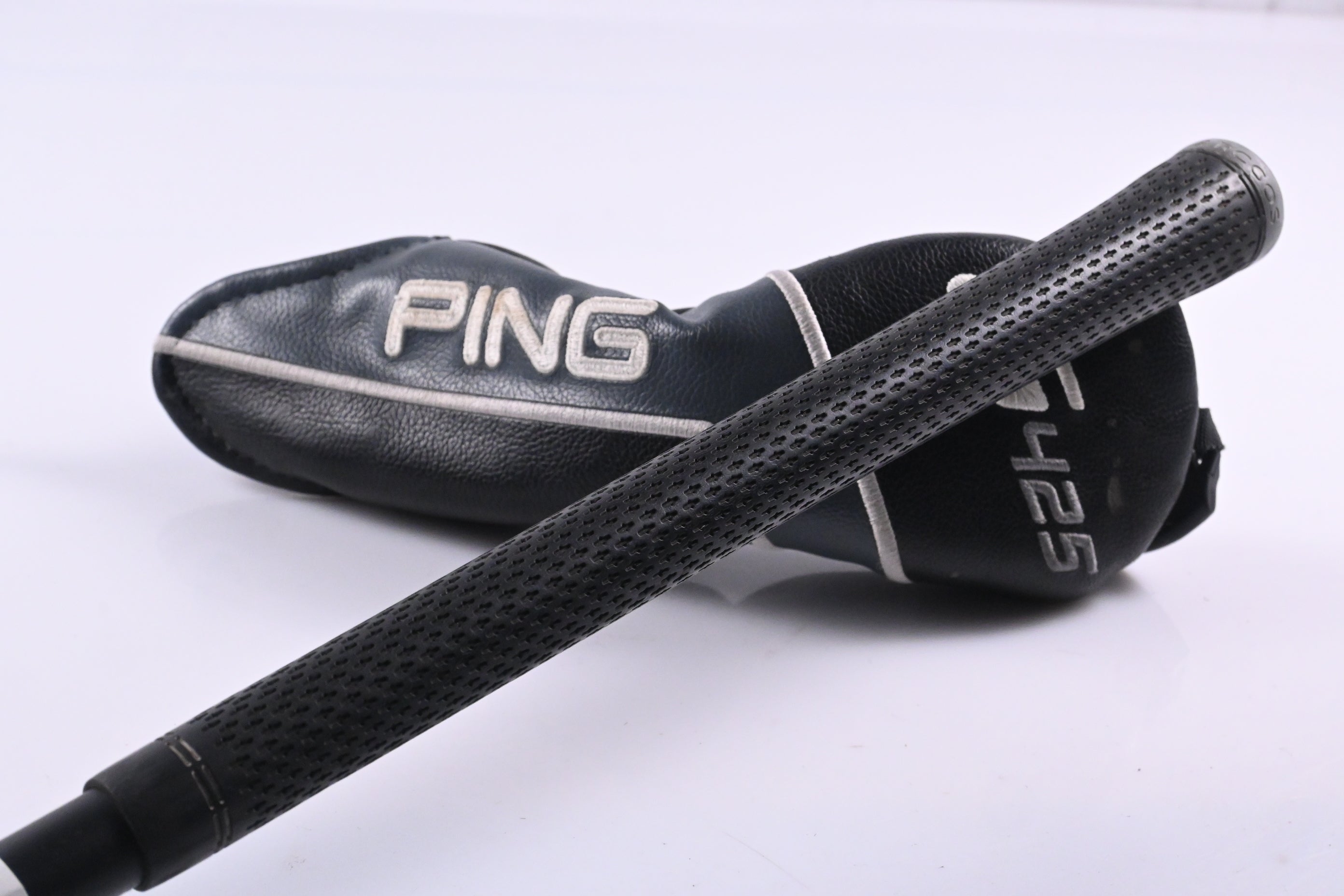 Ping G425 #3 Hybrid / 19 Degree / Regular Flex Ping Alta CB Slate 70 Shaft