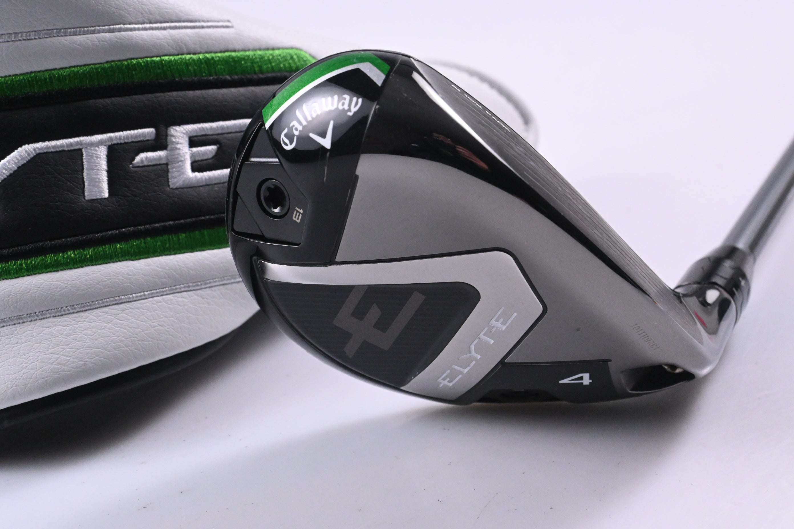 Callaway Elyte #4 Hybrid / 22 Degree / Regular Flex Denali Charcoal 60 Shaft