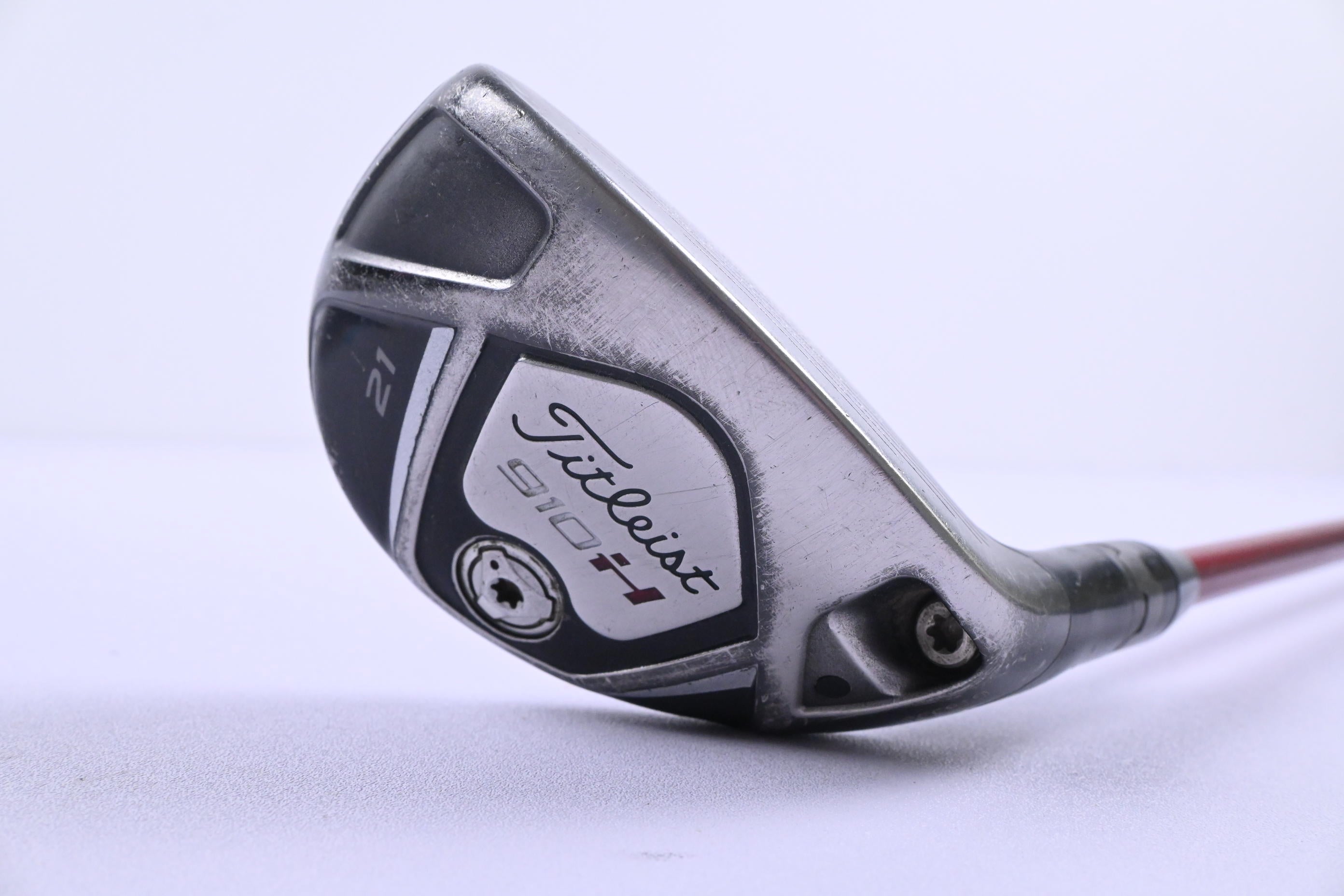 Titleist 910H #3 Hybrid / 21 Degree / Regular Flex Bassara 60 Shaft